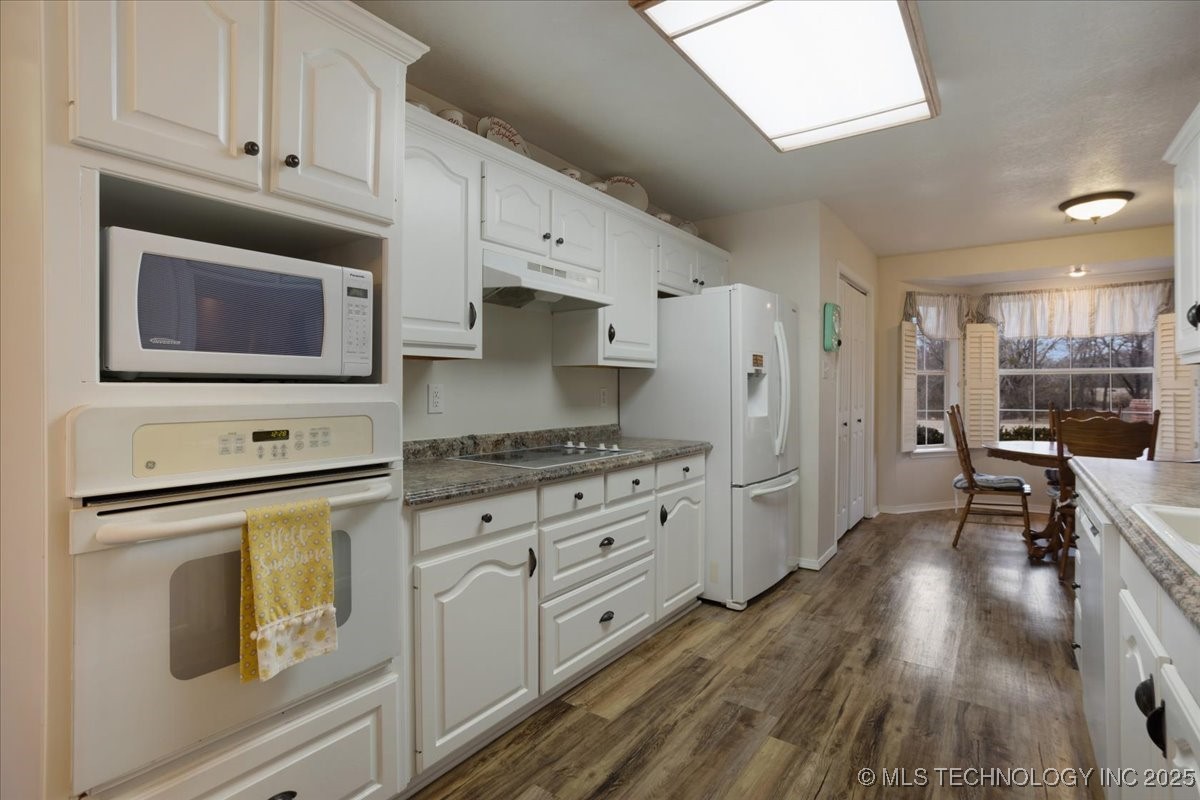 4800 Brookhaven Property Photo 23