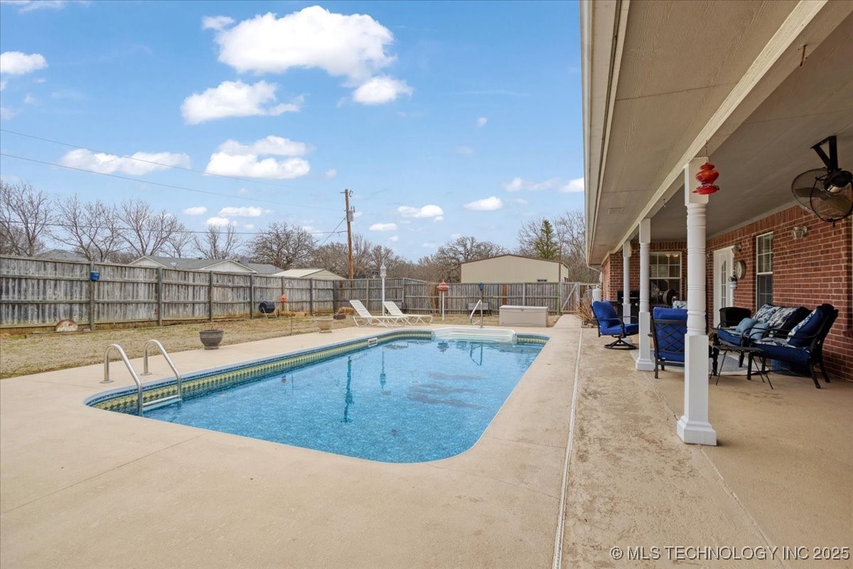 4800 Brookhaven Property Photo 33