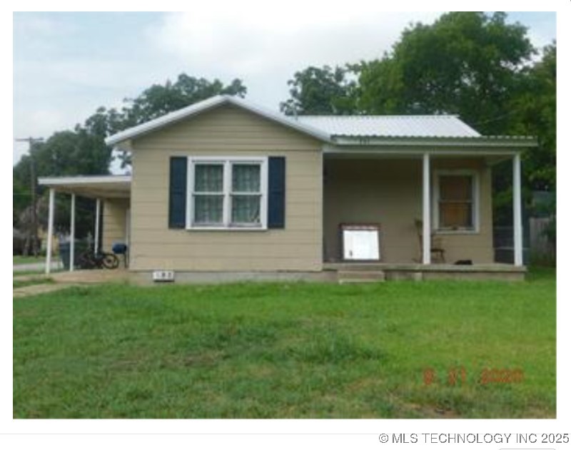 741 8th Nw Property Photo