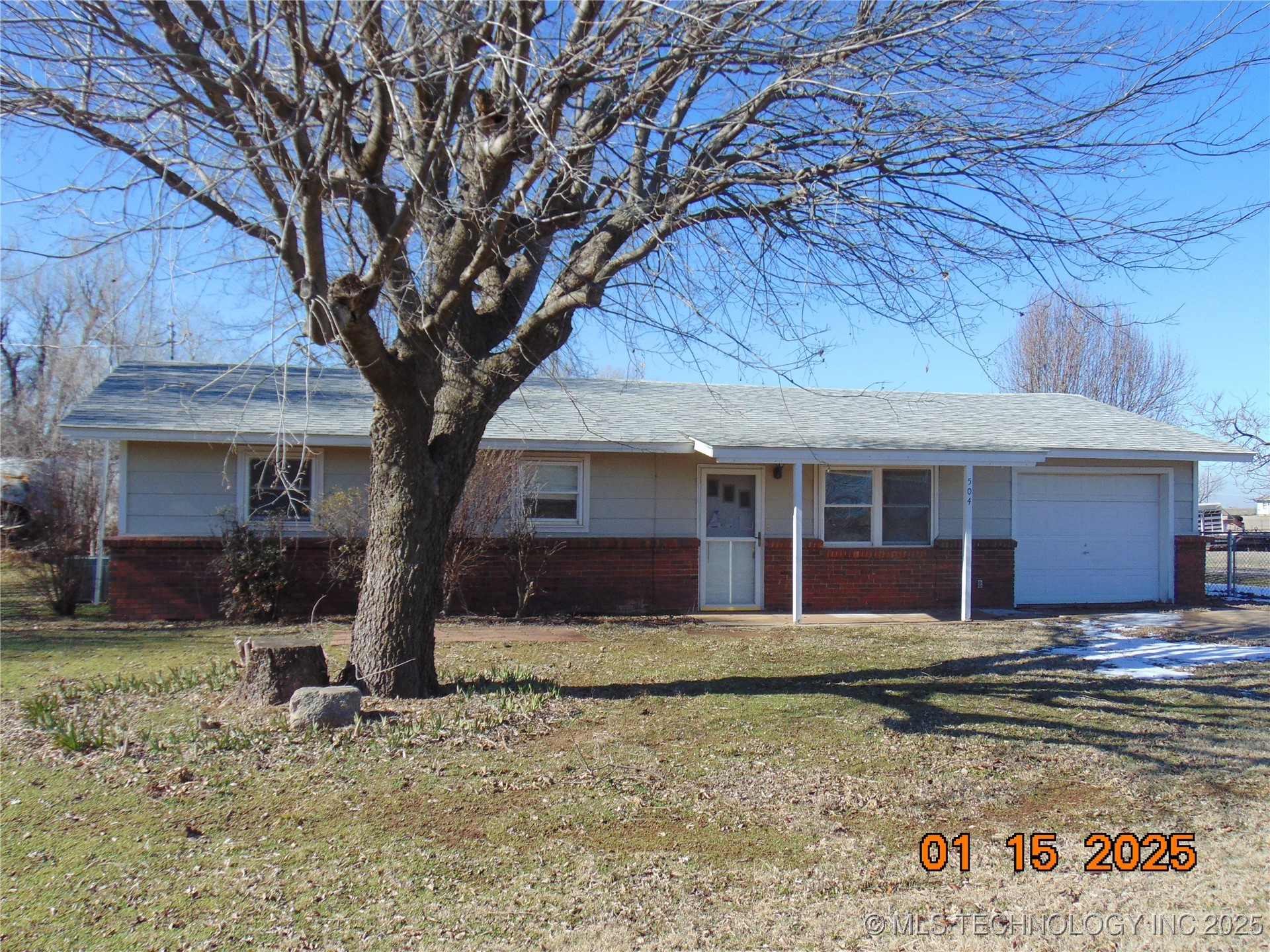 504 W Olive Street Property Photo