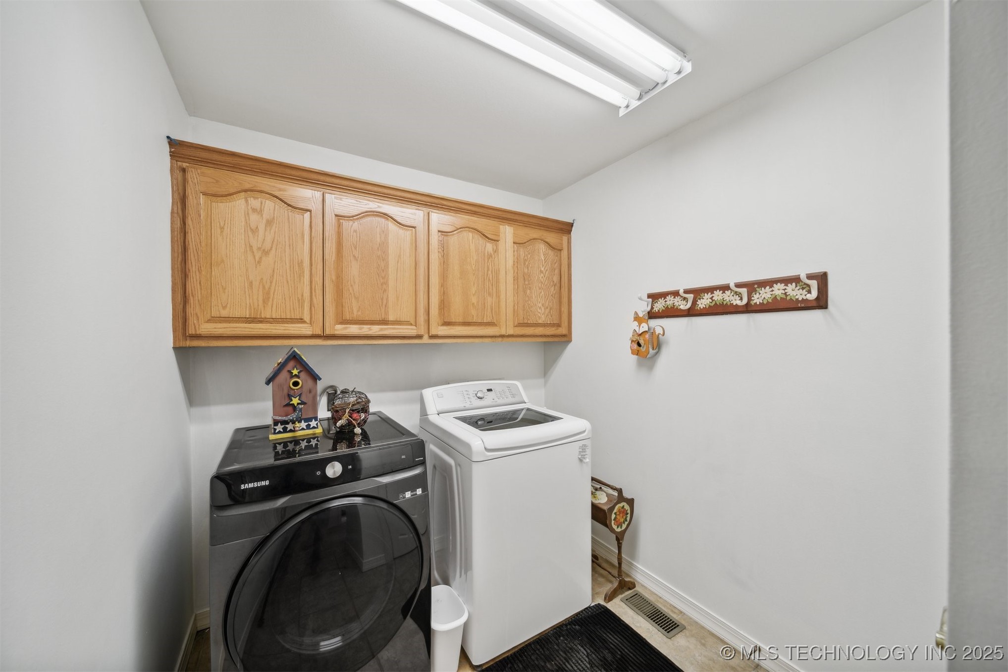 59399 E 288 Court Property Photo 25