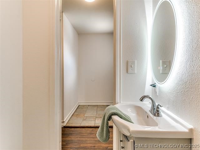 19044 S 4230 Road Property Photo 13