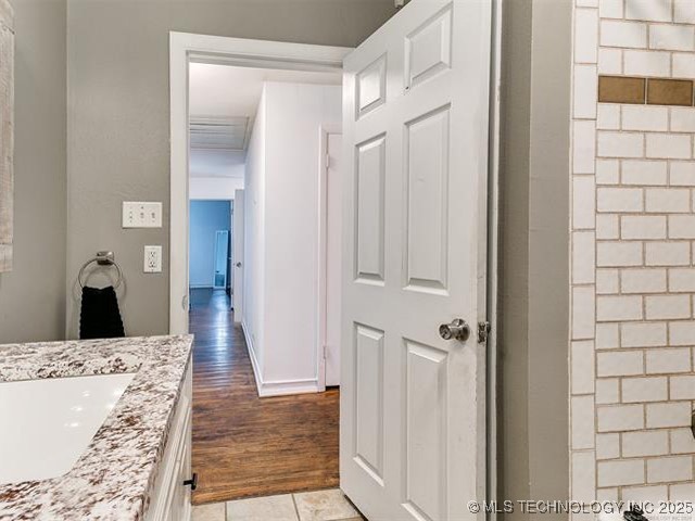 19044 S 4230 Road Property Photo 23
