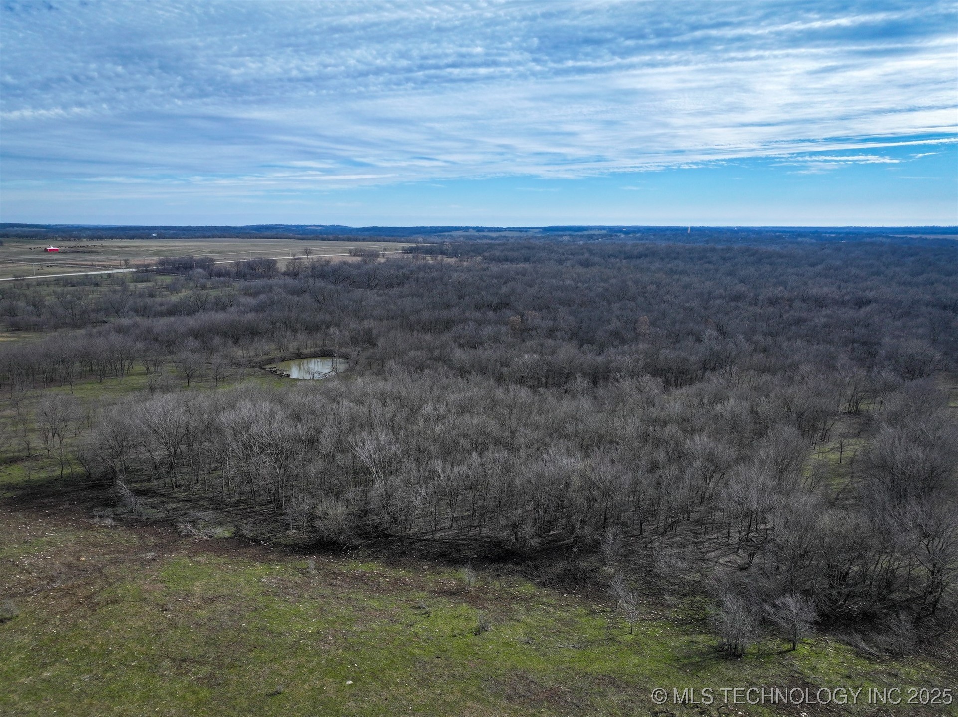 40 E 270 Road Property Photo 11
