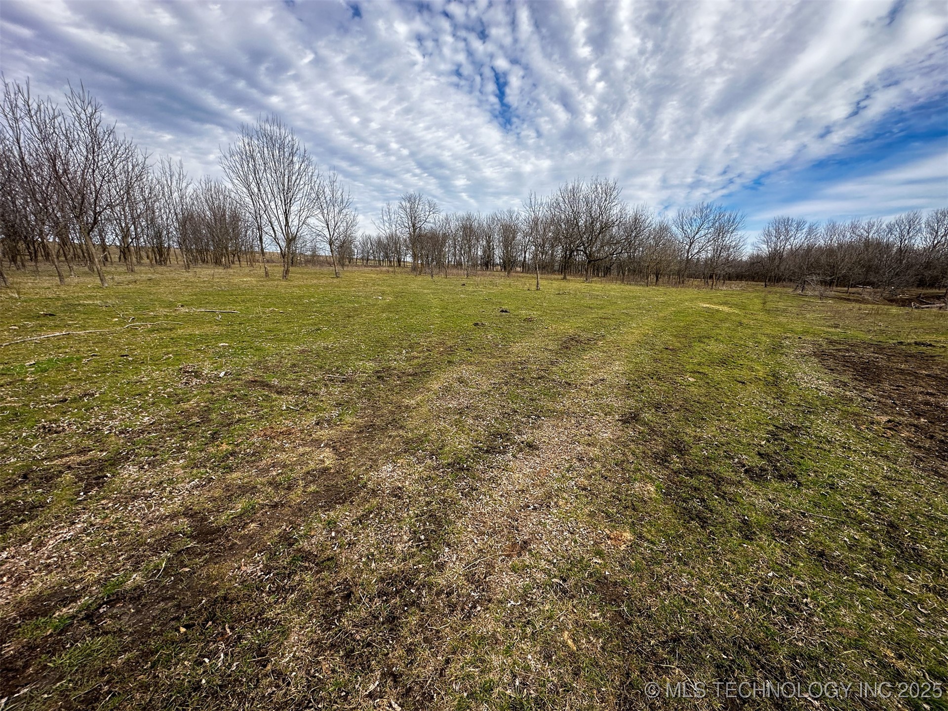 40 E 270 Road Property Photo 21
