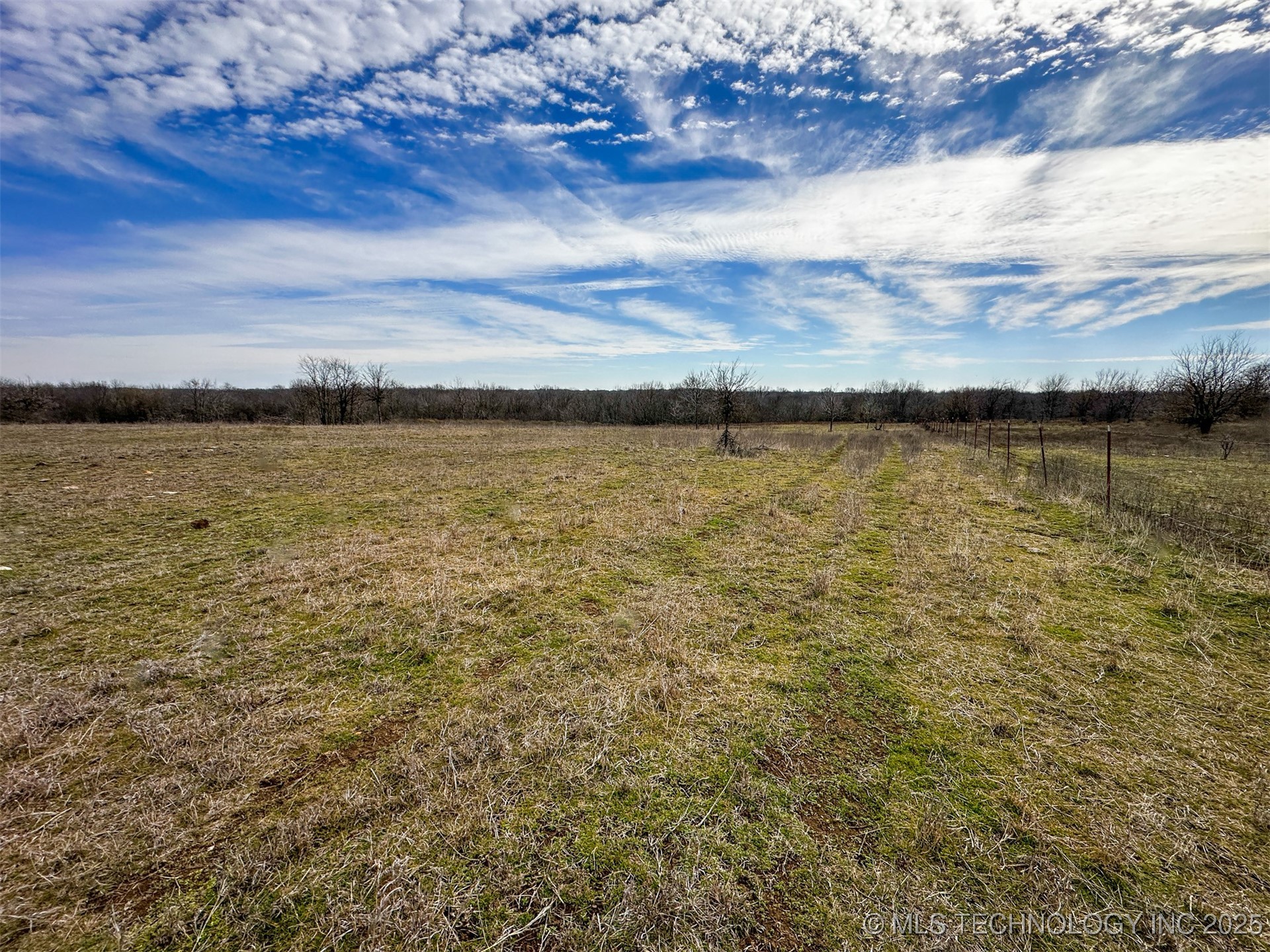 40 E 270 Road Property Photo 35