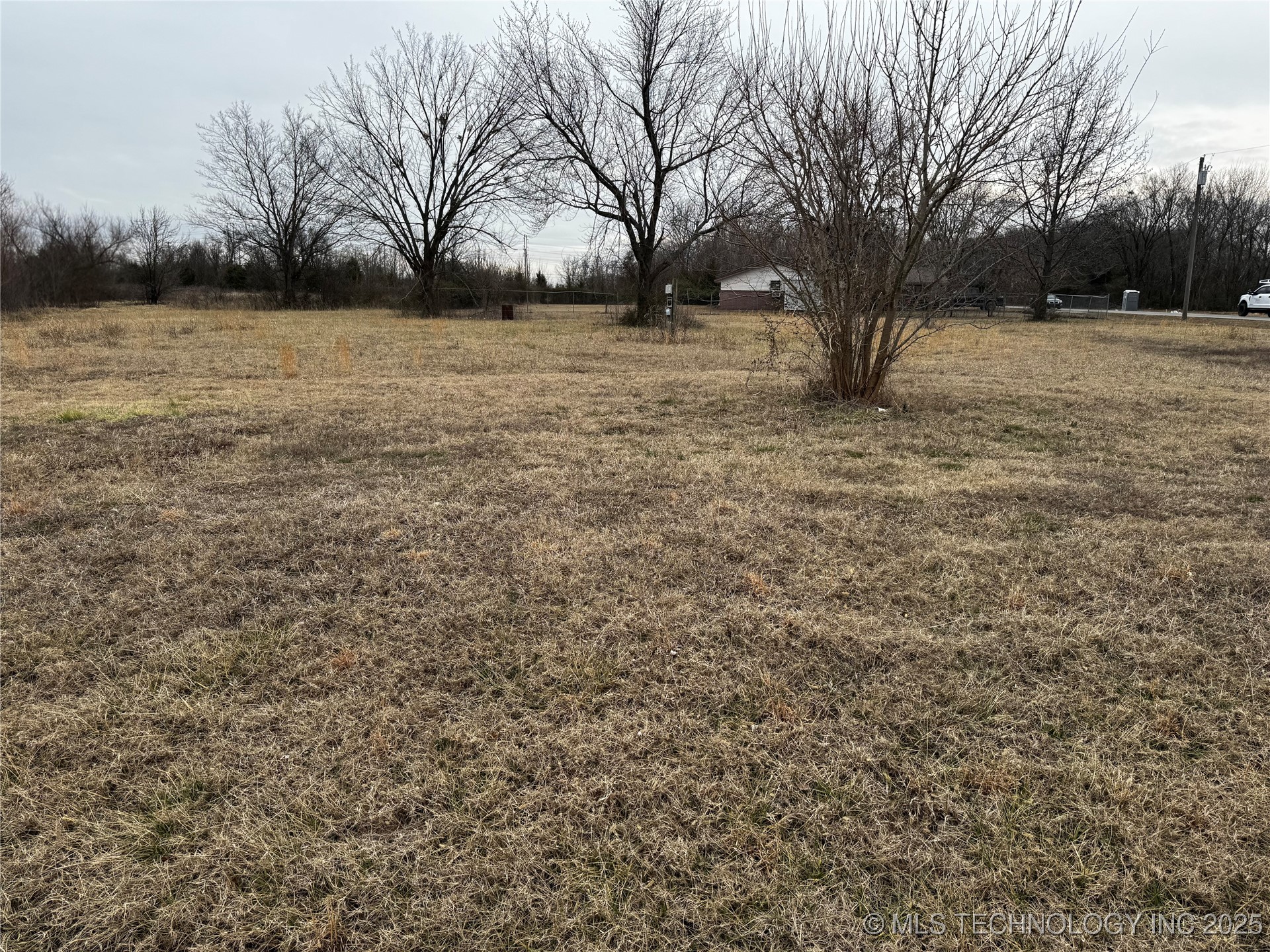 1401 S Polk Avenue Property Photo 1