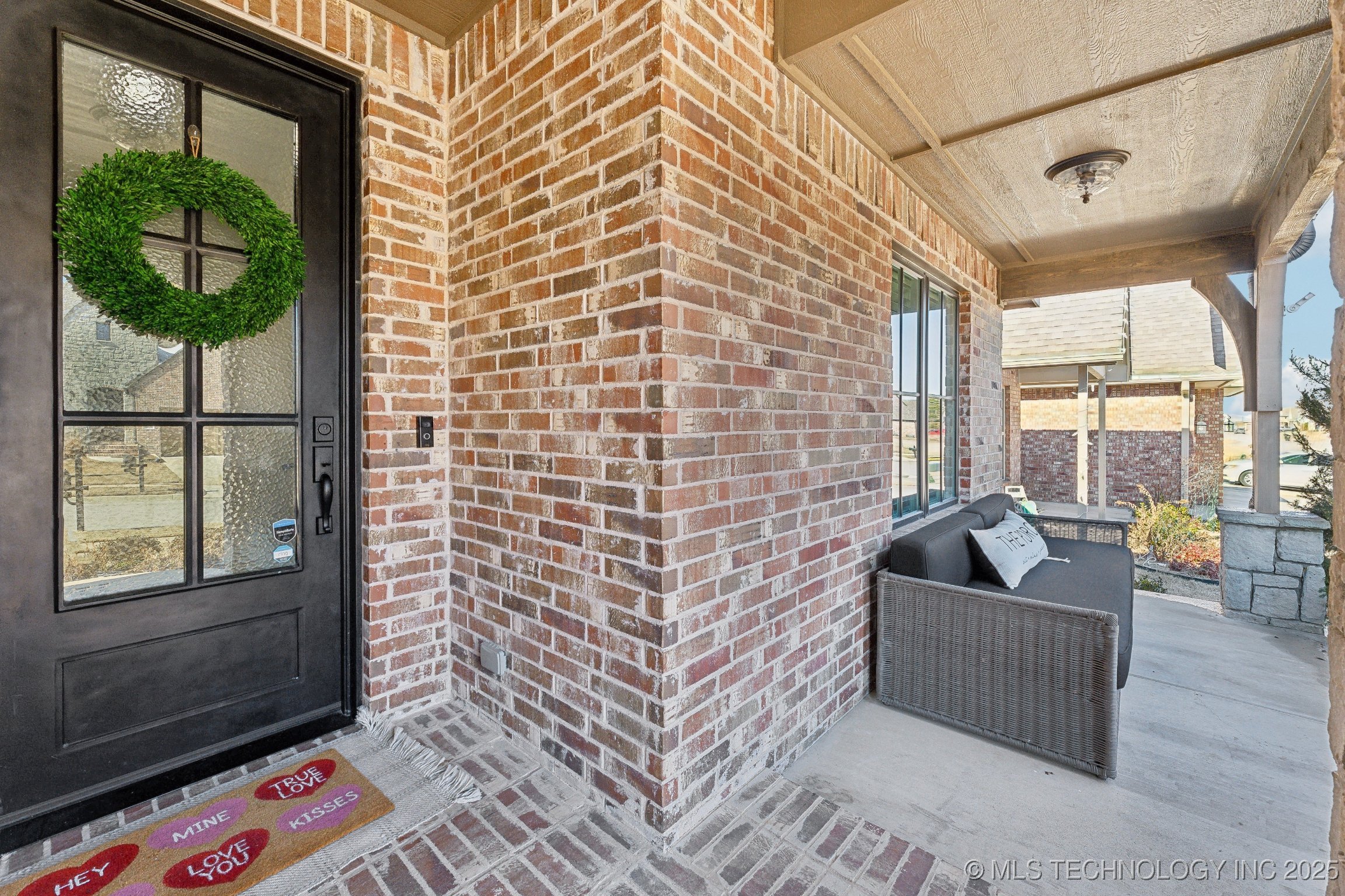 11222 S Redbud Street Property Photo 2
