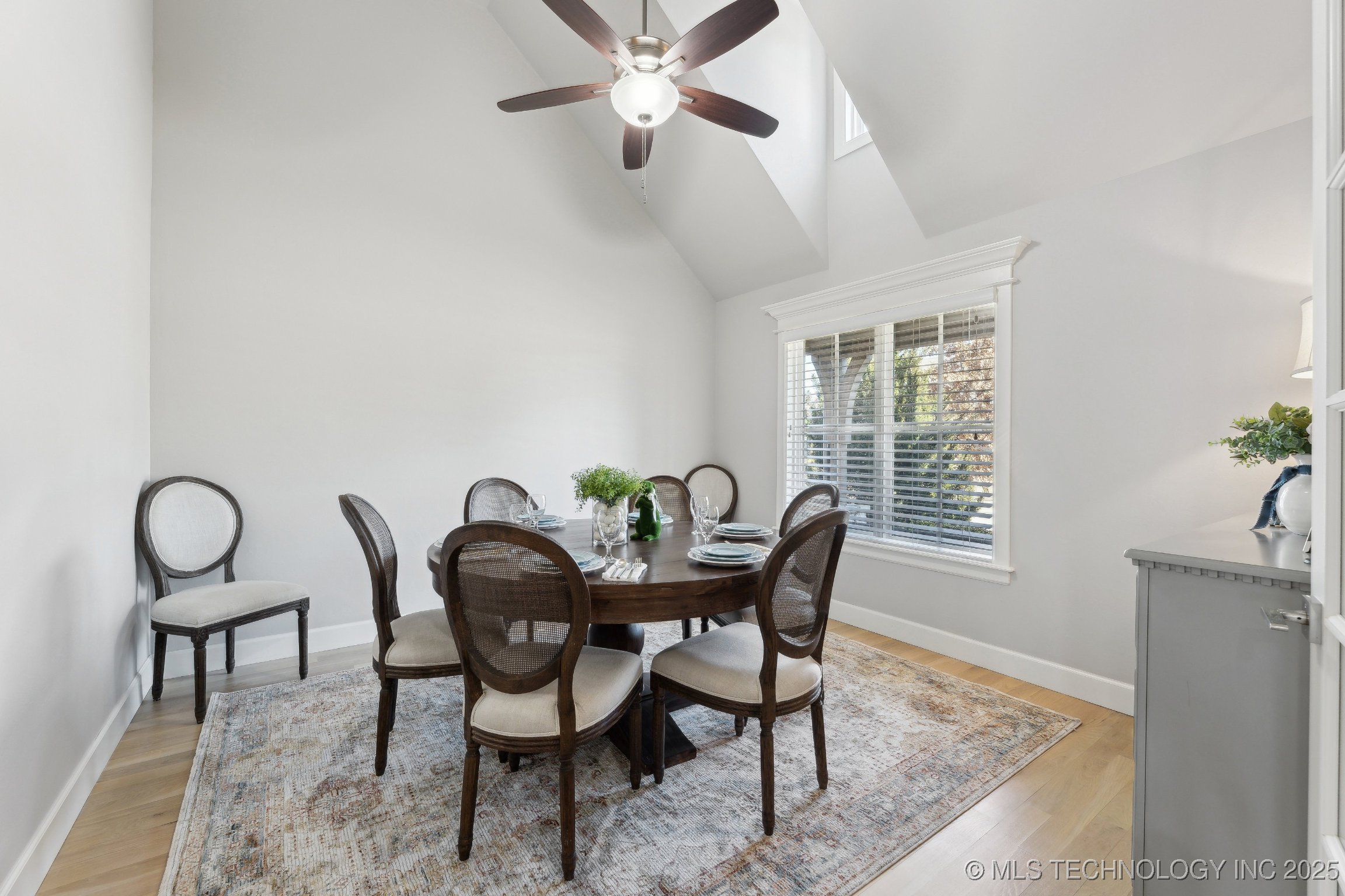 11222 S Redbud Street Property Photo 13