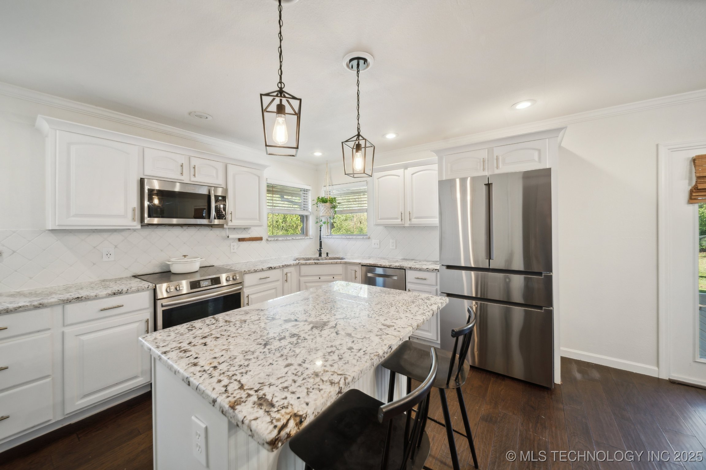 7813 S Harvard Avenue Property Photo 17