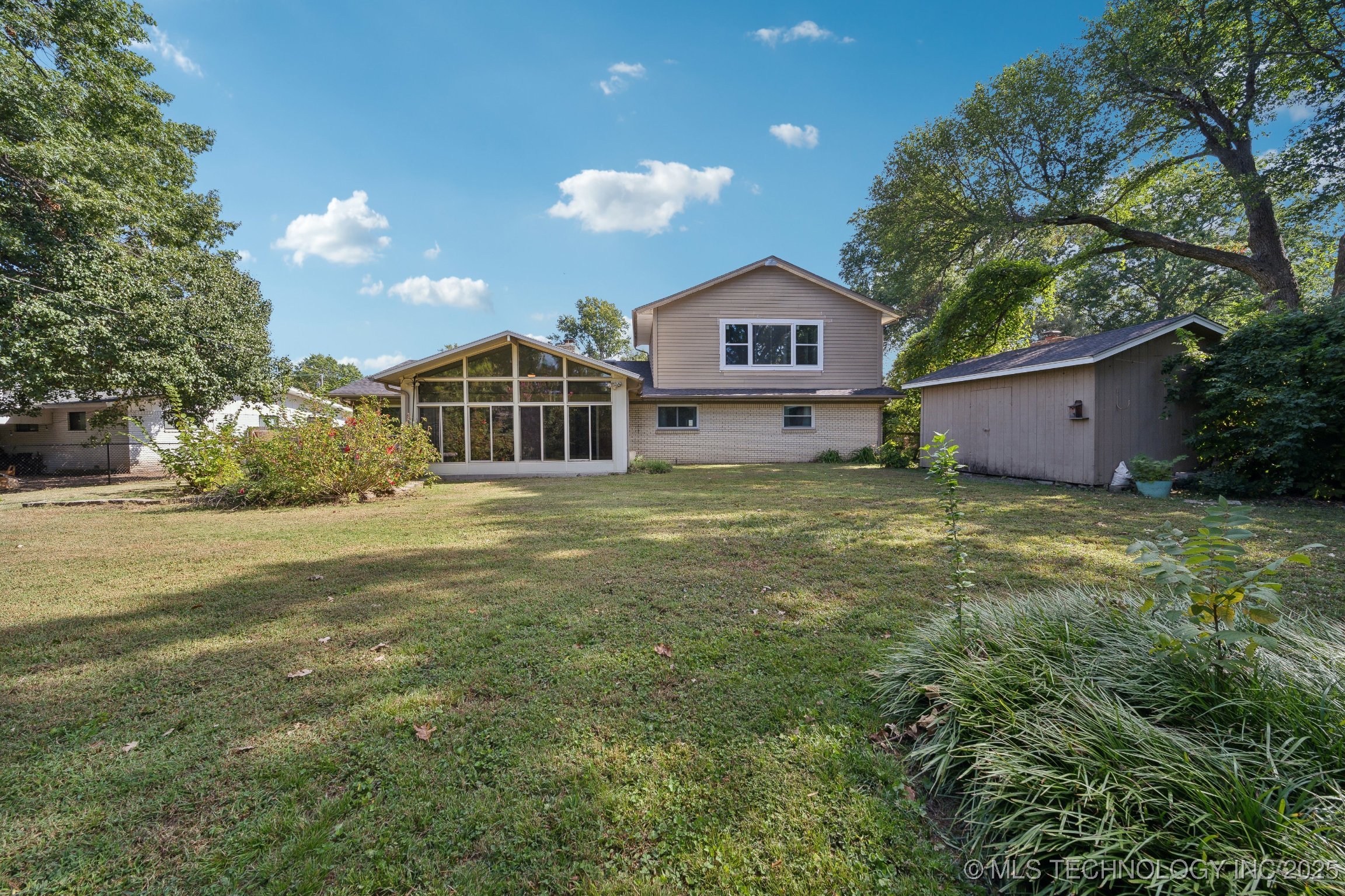 5654 S Marion Avenue Property Photo 27