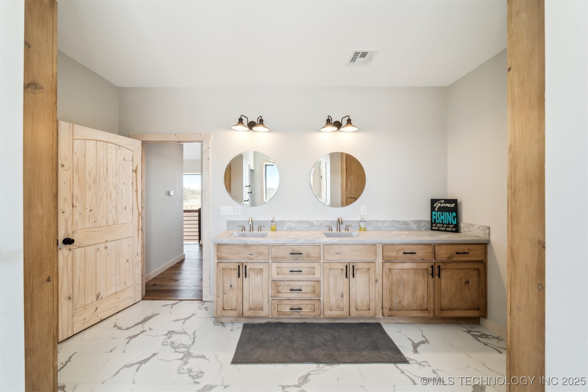 9501 S 4170 Road Property Photo 92