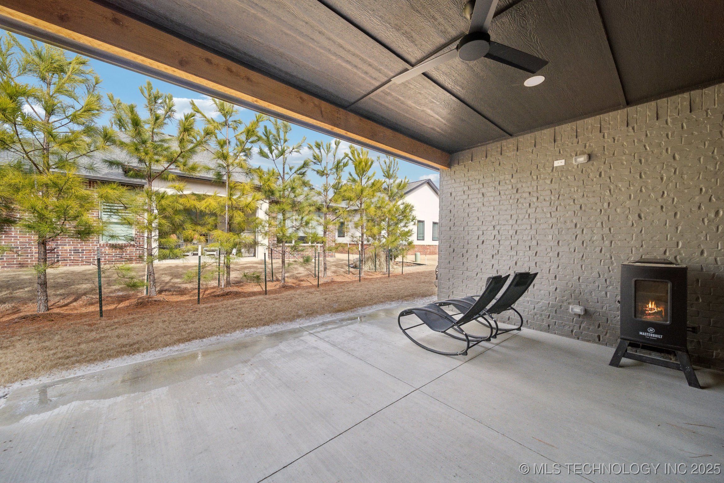 1105 W 86th Street Property Photo 19