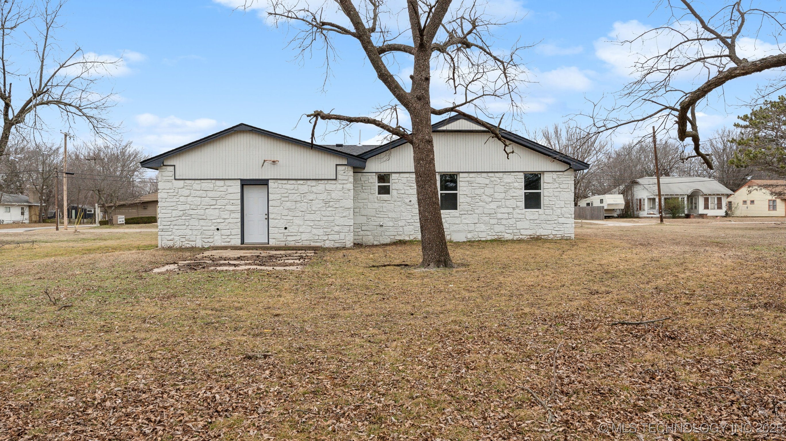 217 S Cincinnati Avenue Property Photo 24