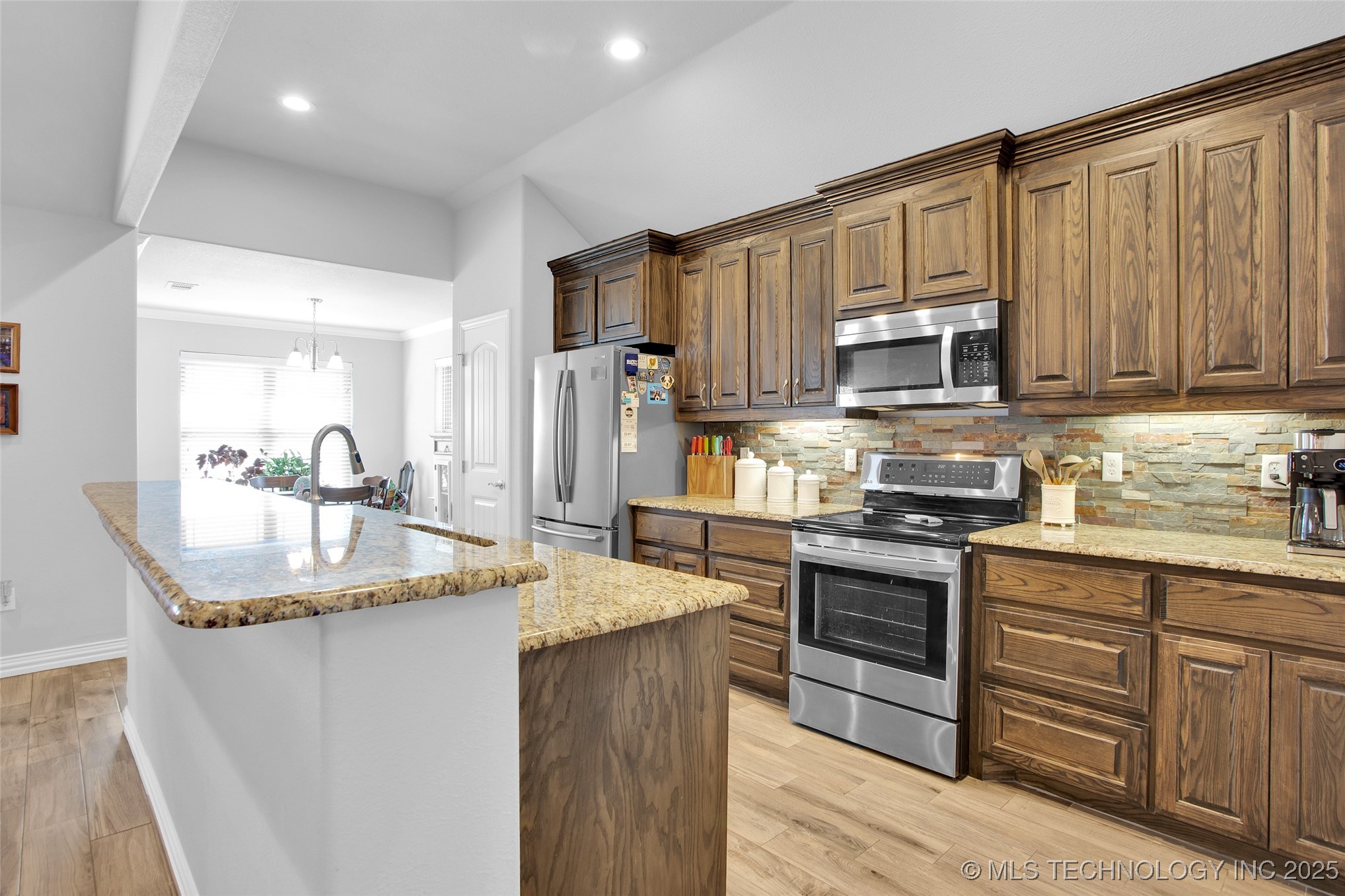 202 Founders Lane Property Photo 15