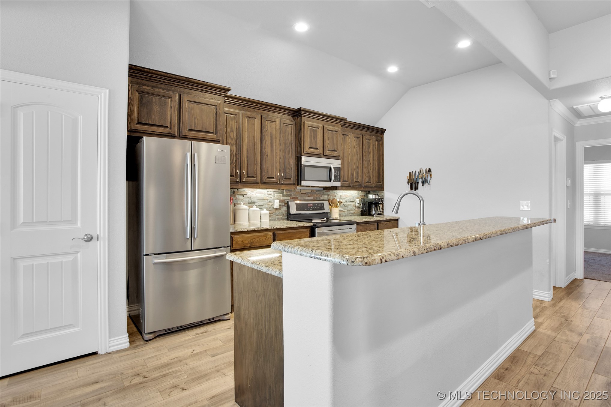202 Founders Lane Property Photo 16