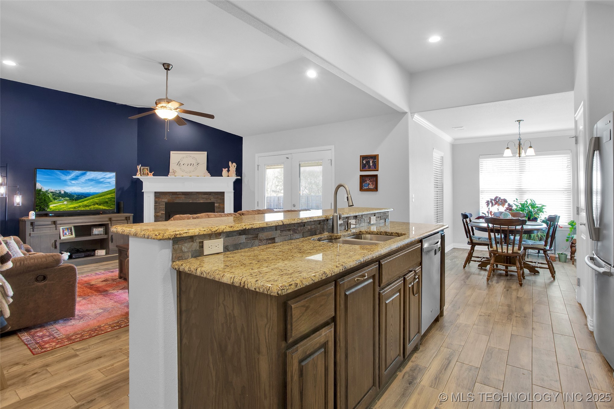 202 Founders Lane Property Photo 18