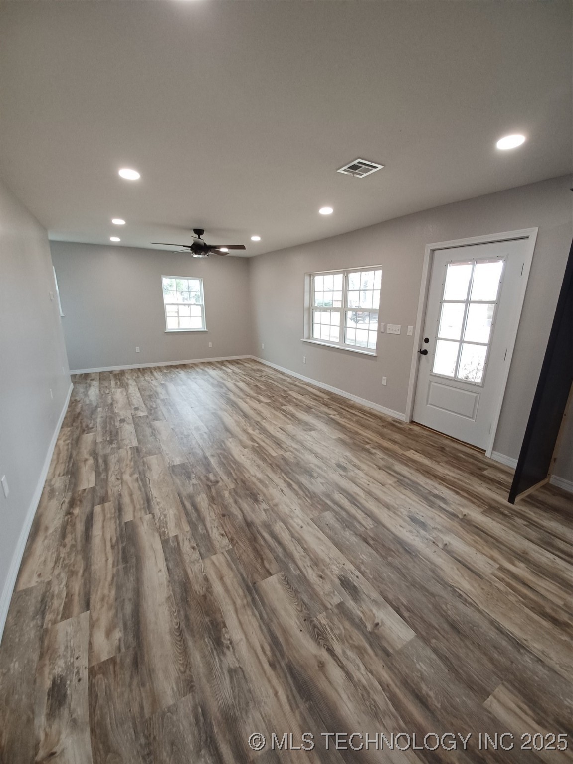 819 W Audd Property Photo 9