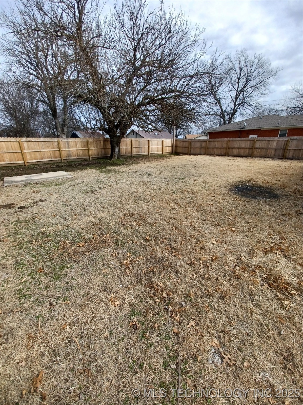 819 W Audd Property Photo 26