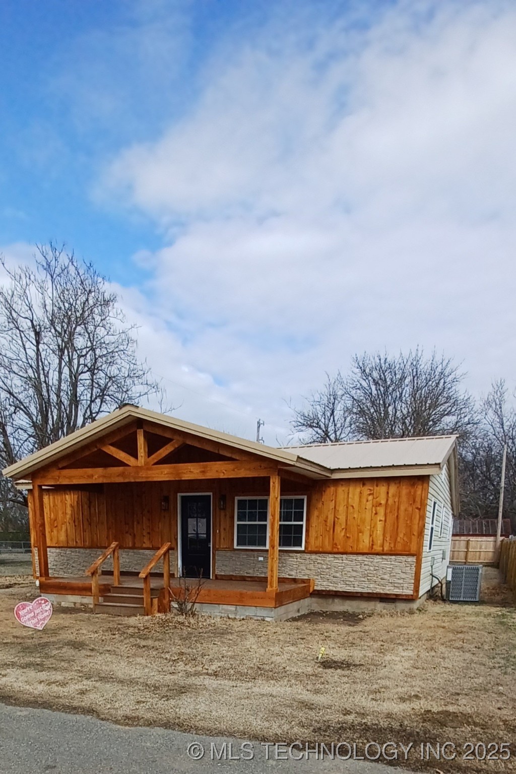 819 W Audd Property Photo 28