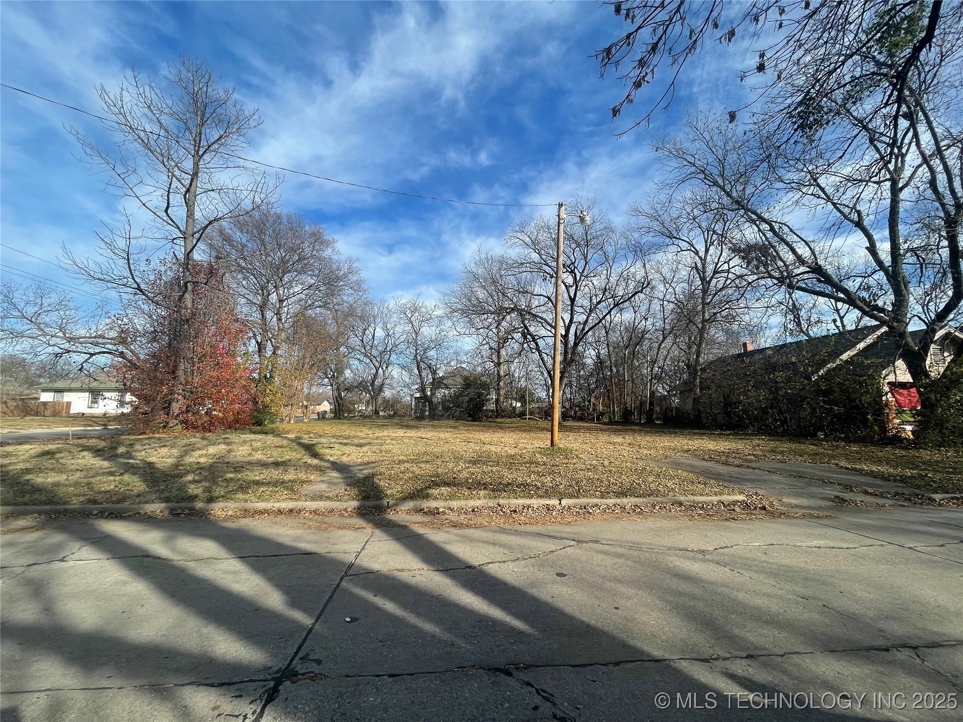 603 4th Ne Property Photo 1