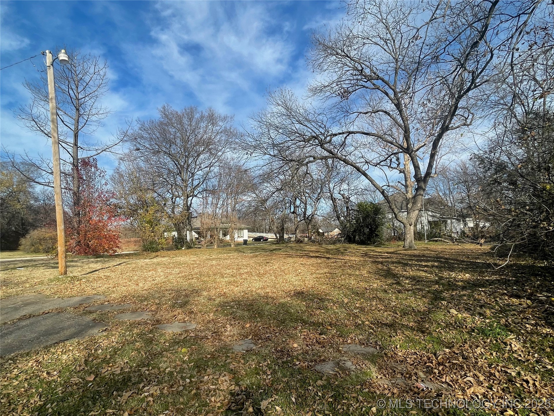603 4th Ne Property Photo 3