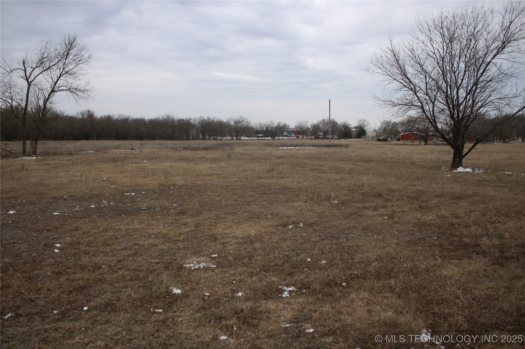 12599 S Old Hwy 169 Property Photo 19