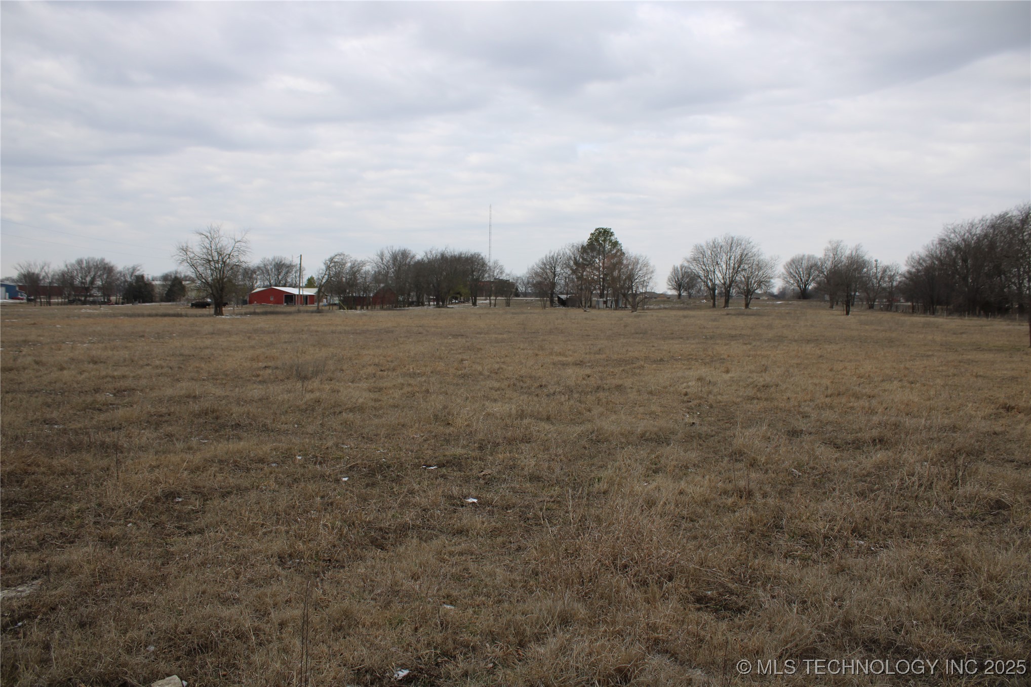 12599 S Old Hwy 169 Property Photo 32