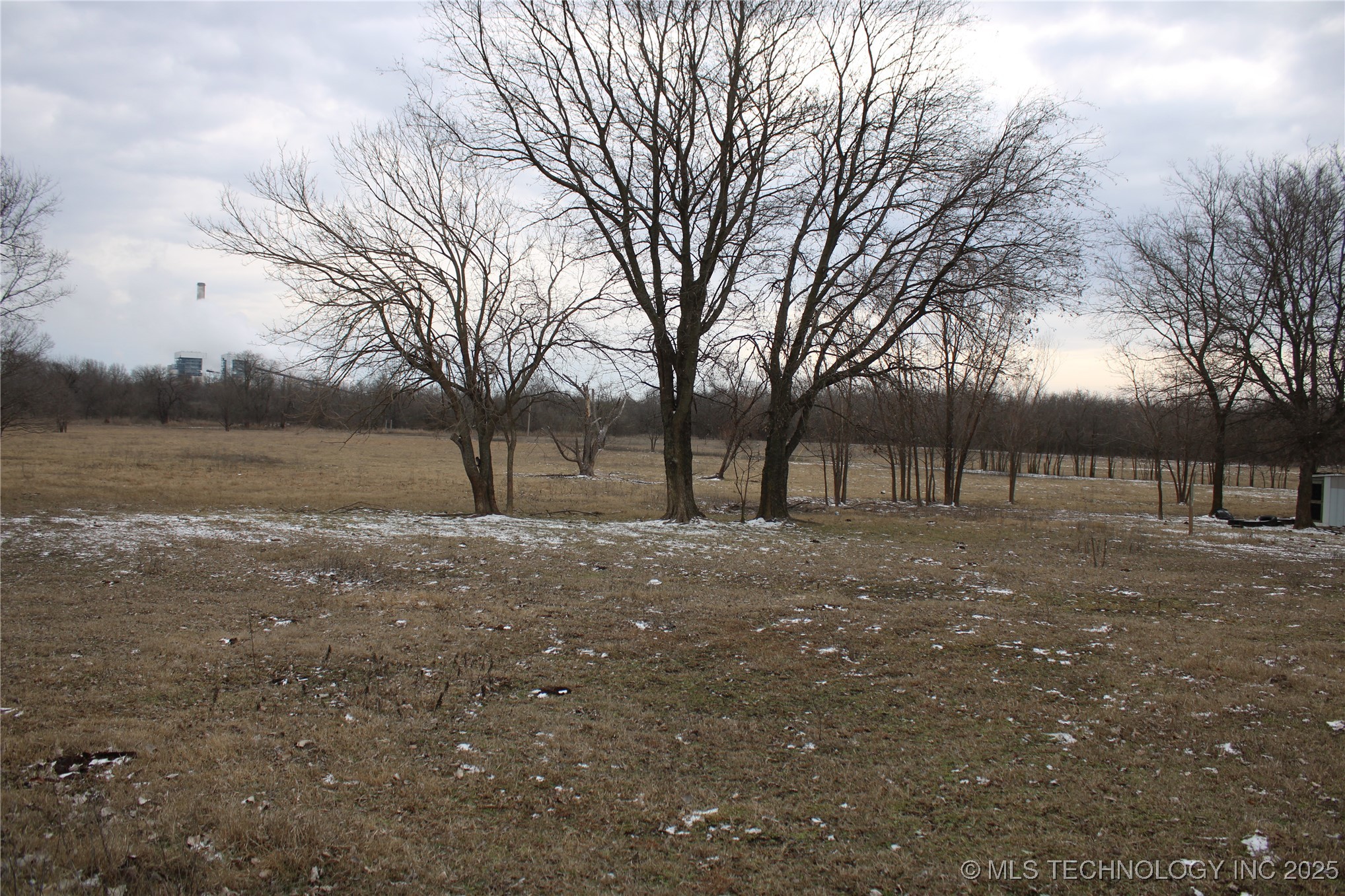 12599 S Old Hwy 169 Property Photo 38