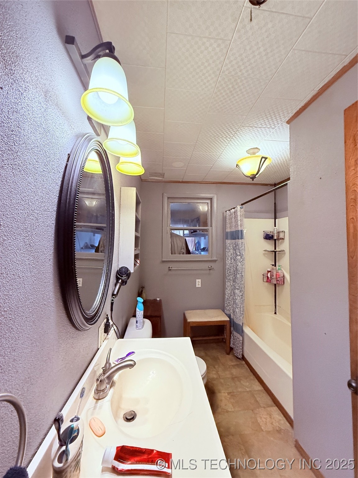 2420 3rd Ne Property Photo 13