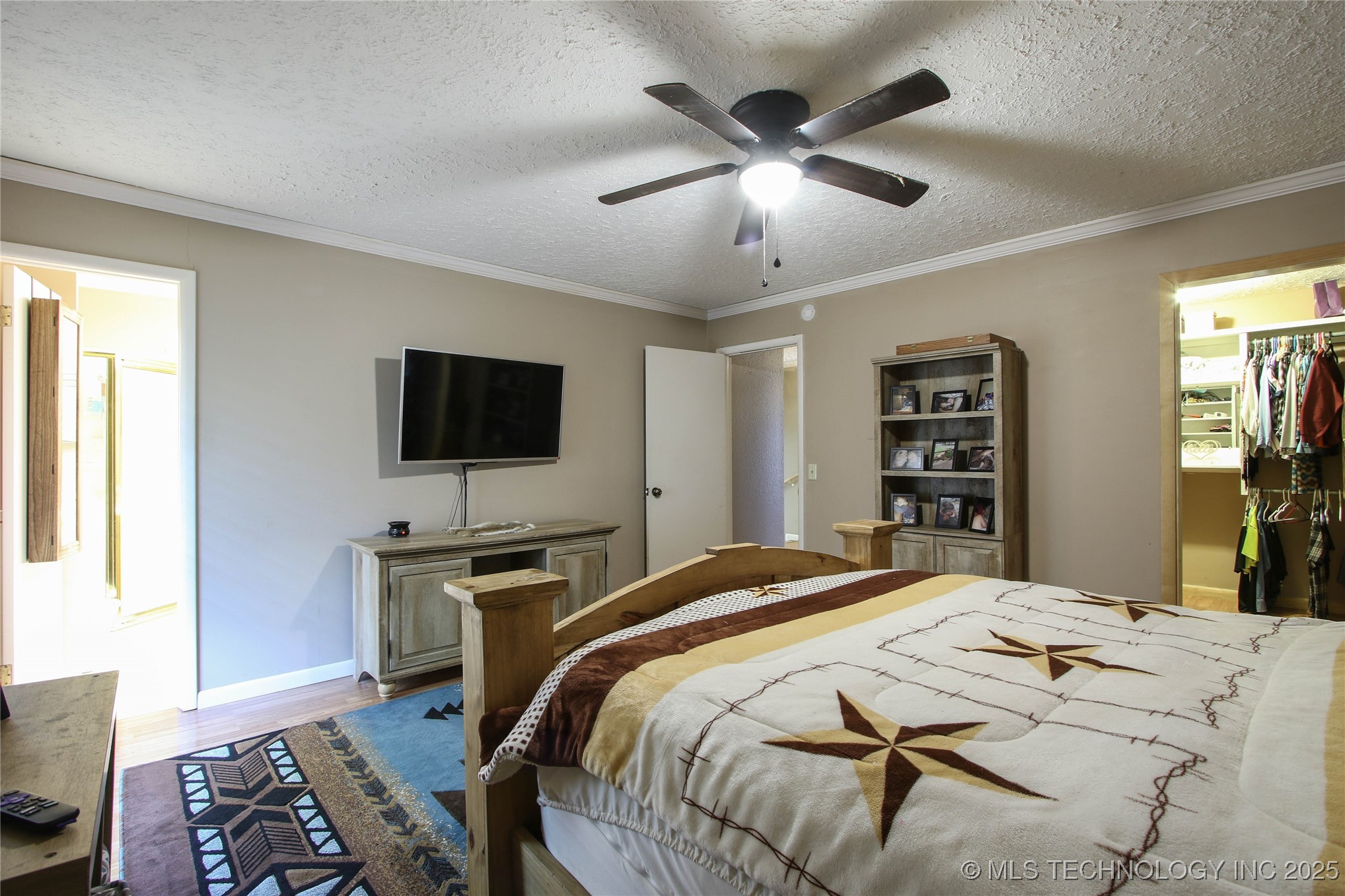 441 Crestwood Drive Property Photo 7