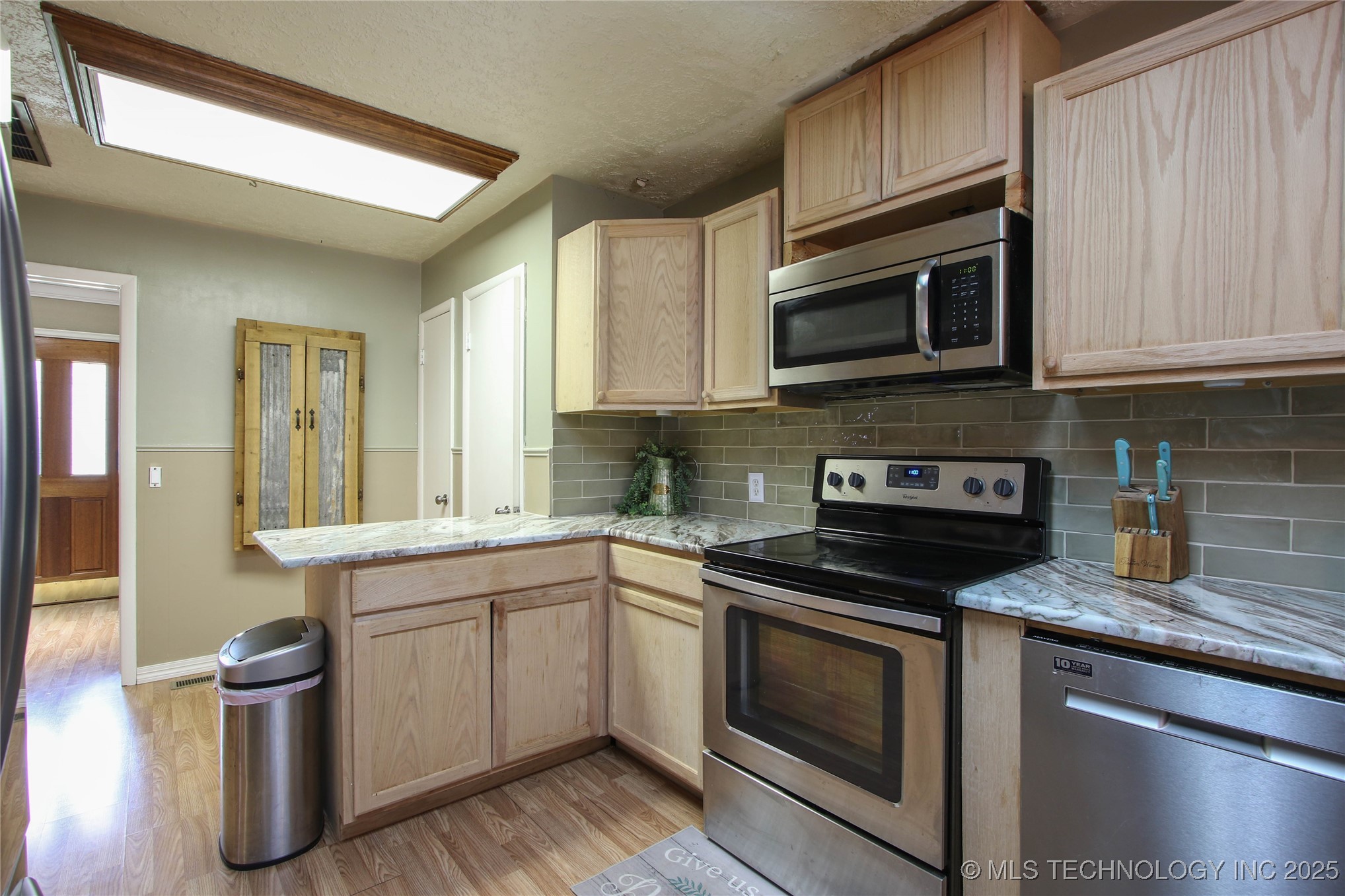 441 Crestwood Drive Property Photo 20