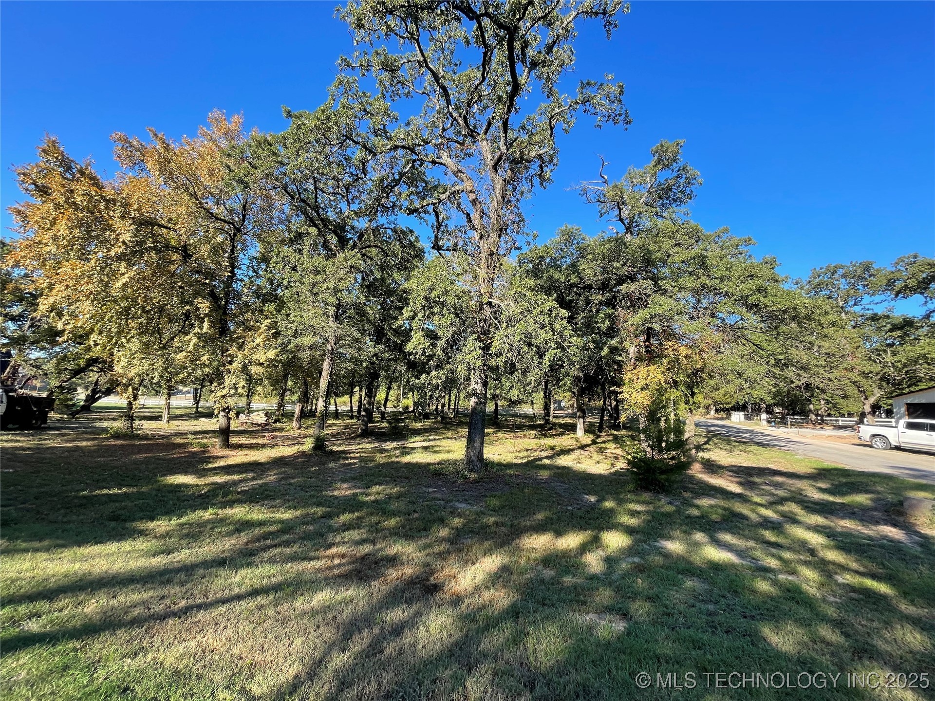 002 Woodland Circle Property Photo 2