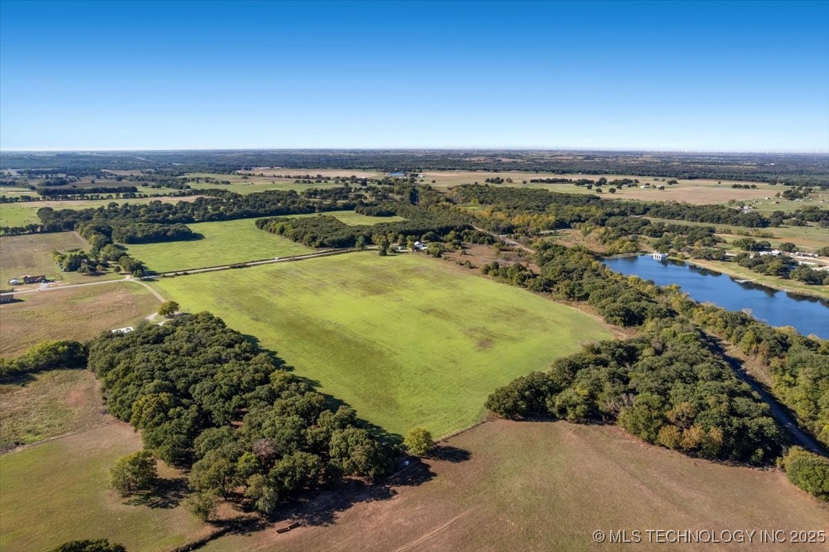 Gladney Lake Road Property Photo 3