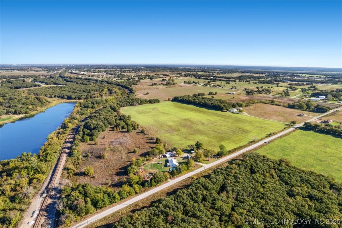 Gladney Lake Road Property Photo 3