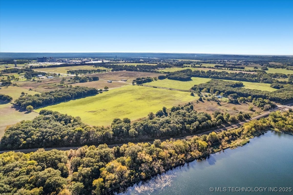 Gladney Lake Road Property Photo 5
