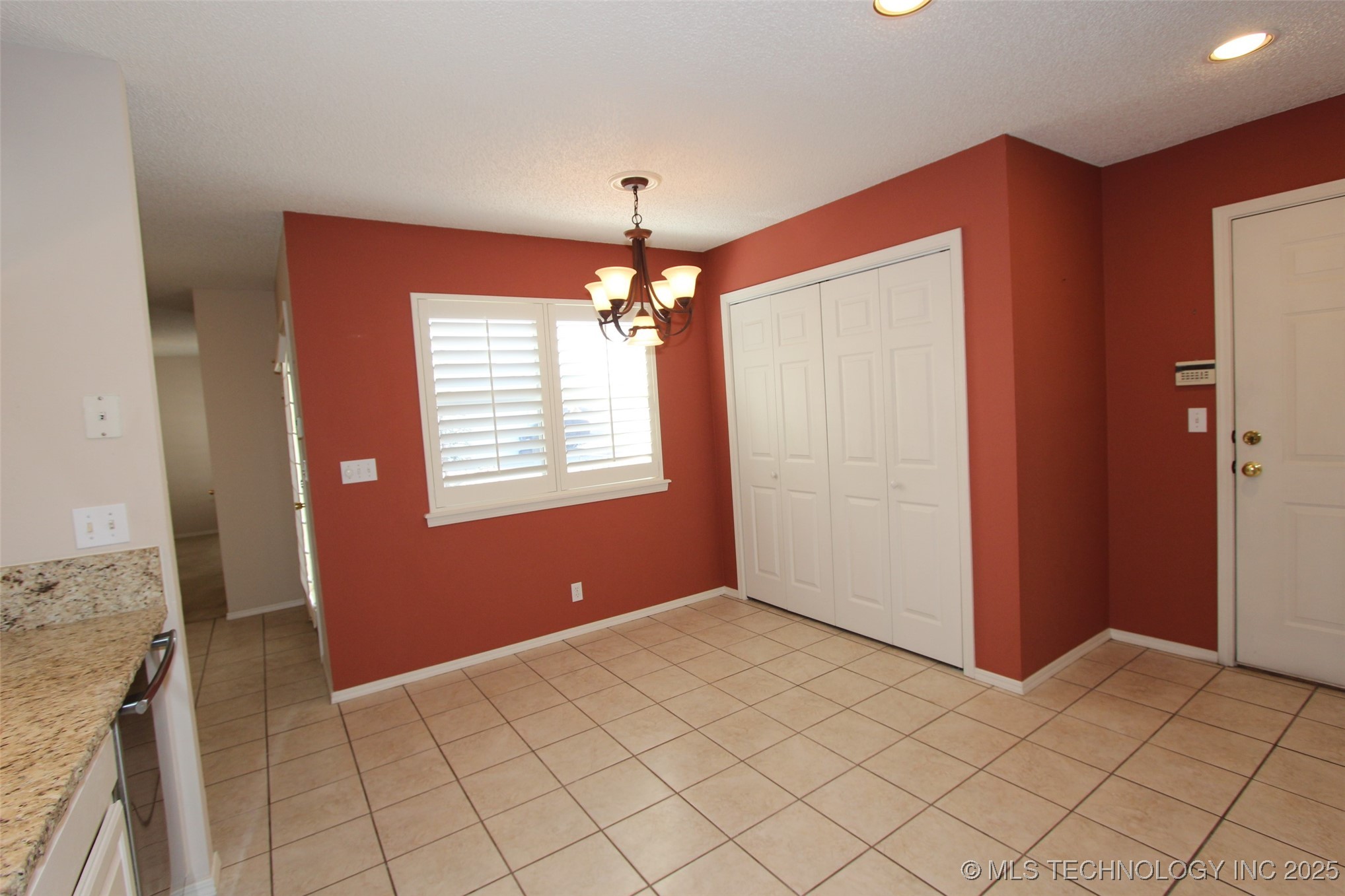 8307 S 84th East Place Property Photo 9