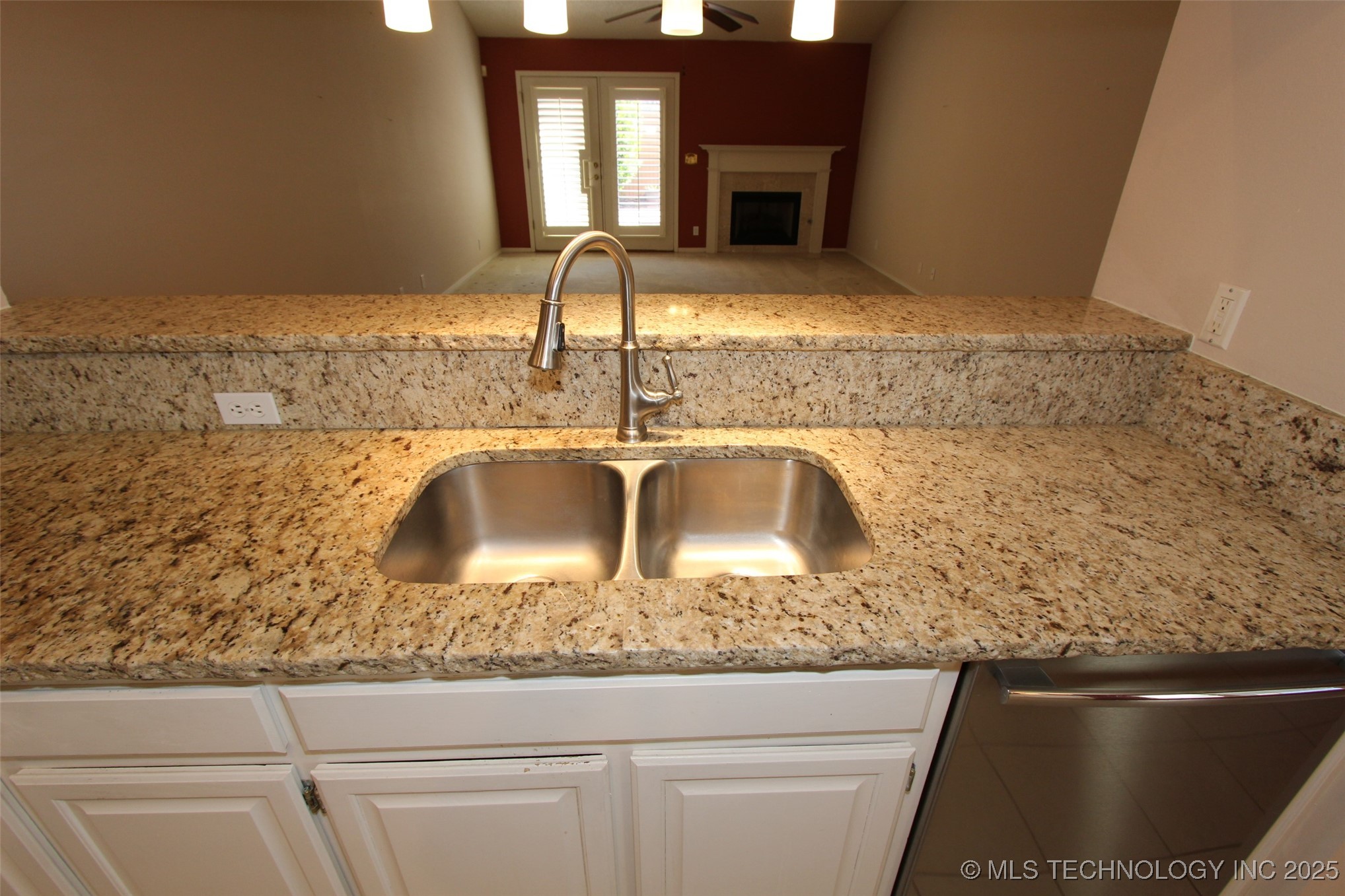 8307 S 84th East Place Property Photo 14