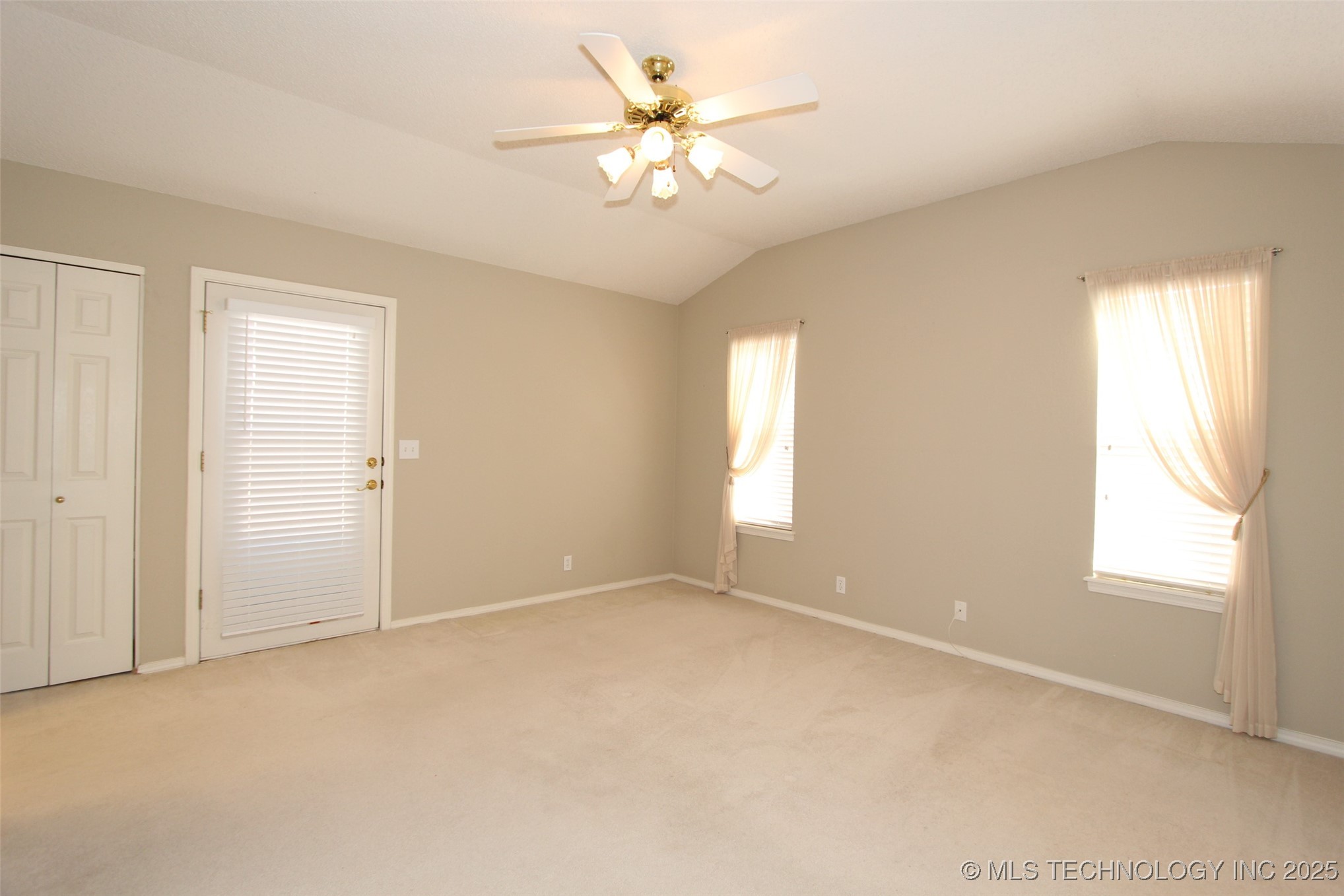 8307 S 84th East Place Property Photo 18