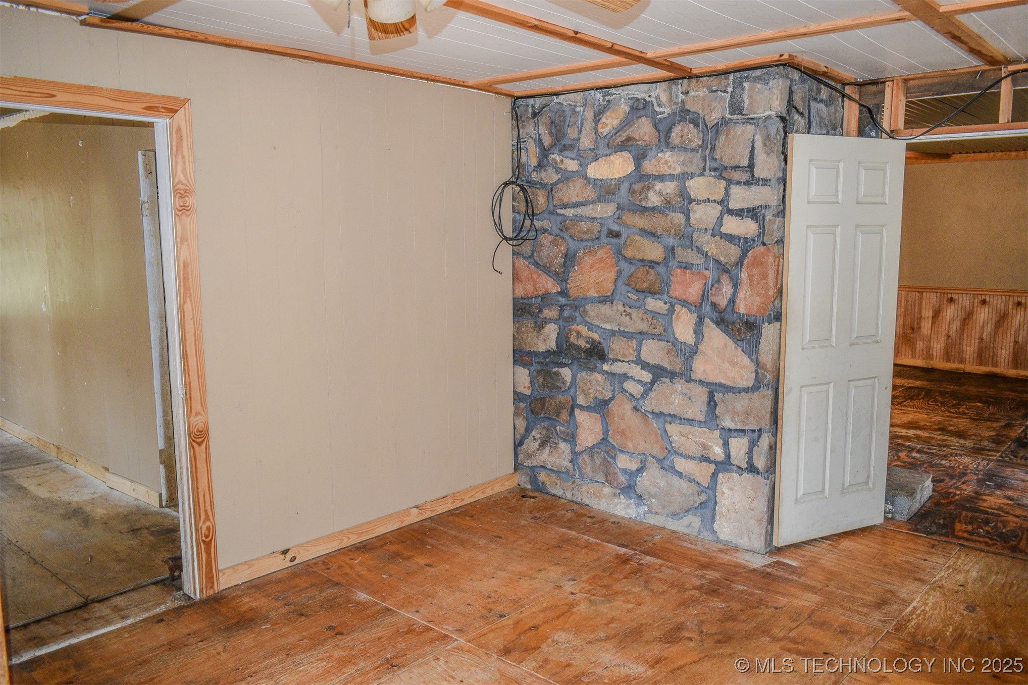 182199 Big Mountain Road D Property Photo 14