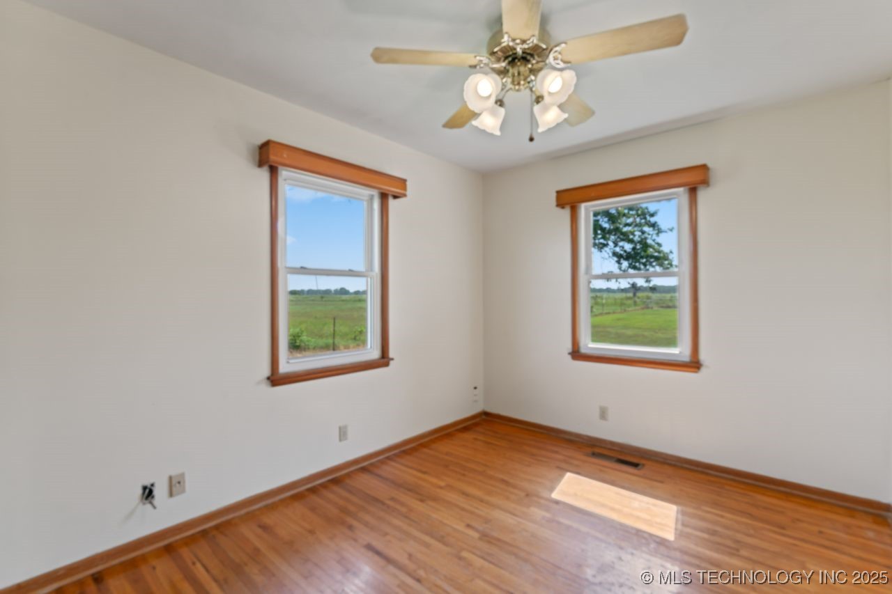 3384 N 234th Street W Property Photo 10
