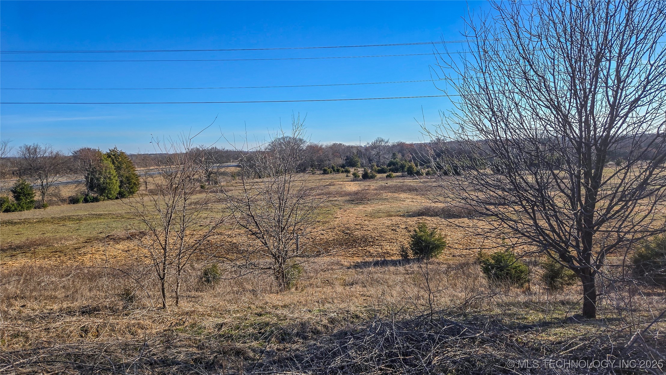9 E 1120 Road Property Photo 7