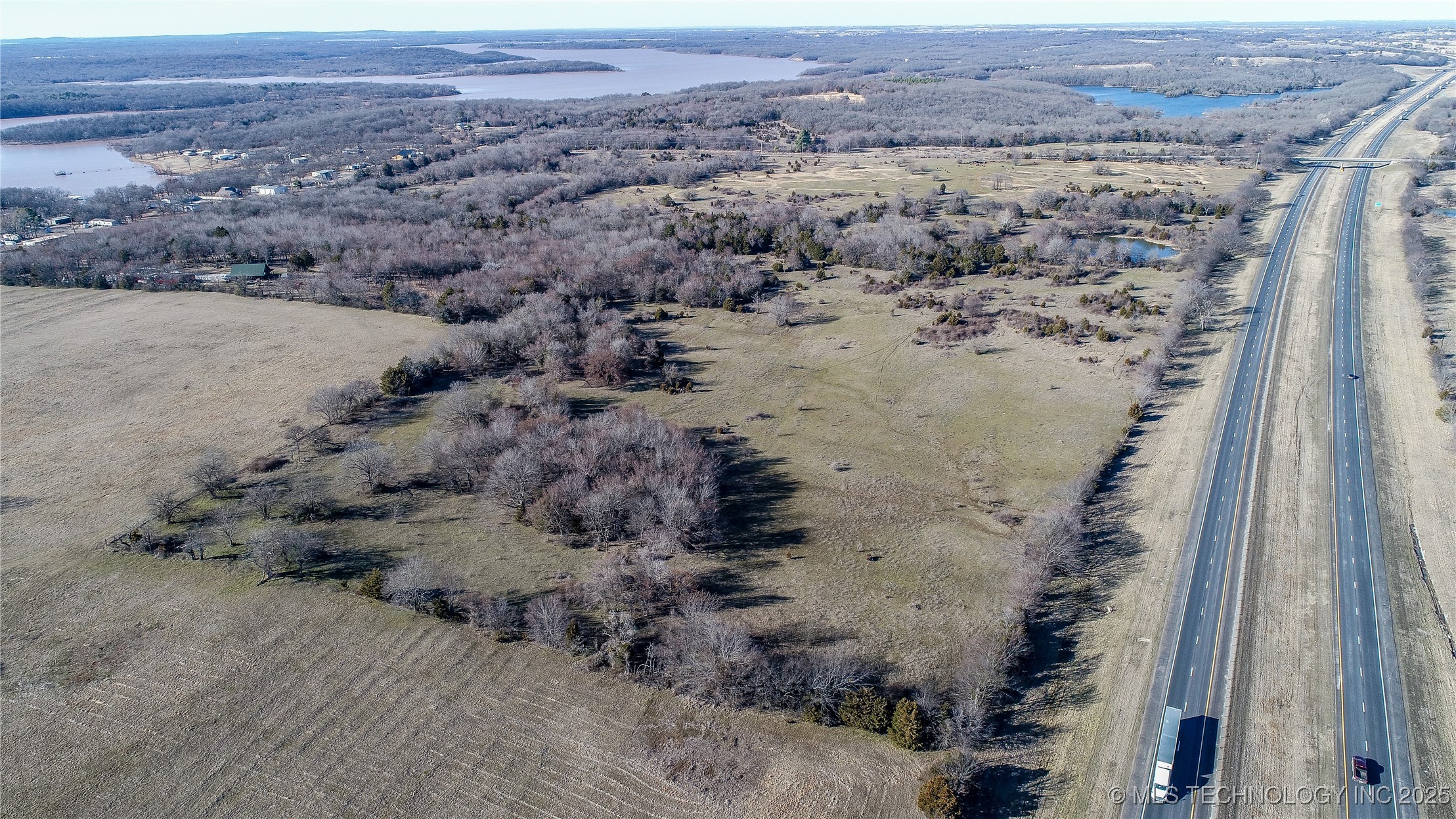 9 E 1120 Road Property Photo 17