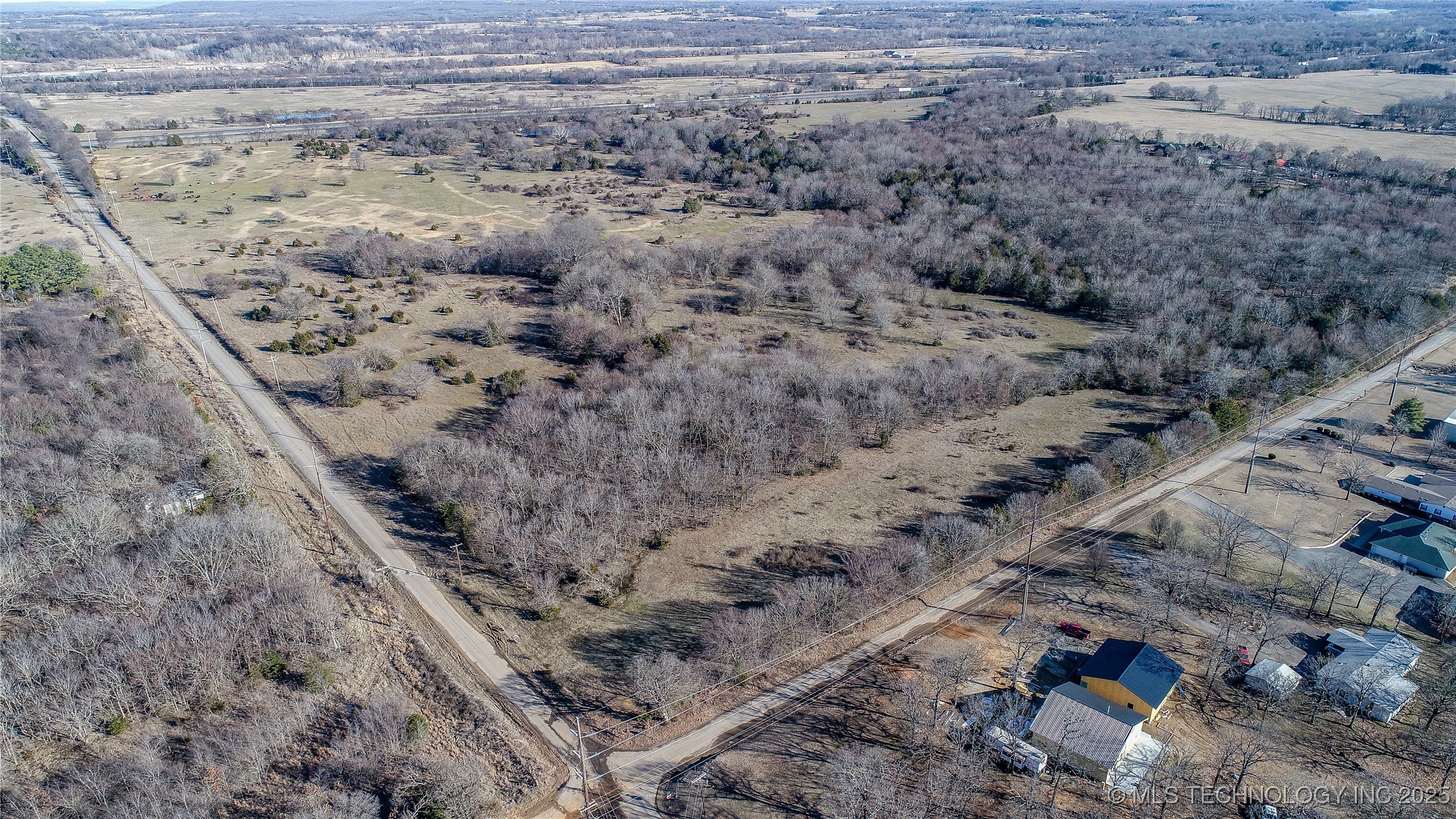 9 E 1120 Road Property Photo 44