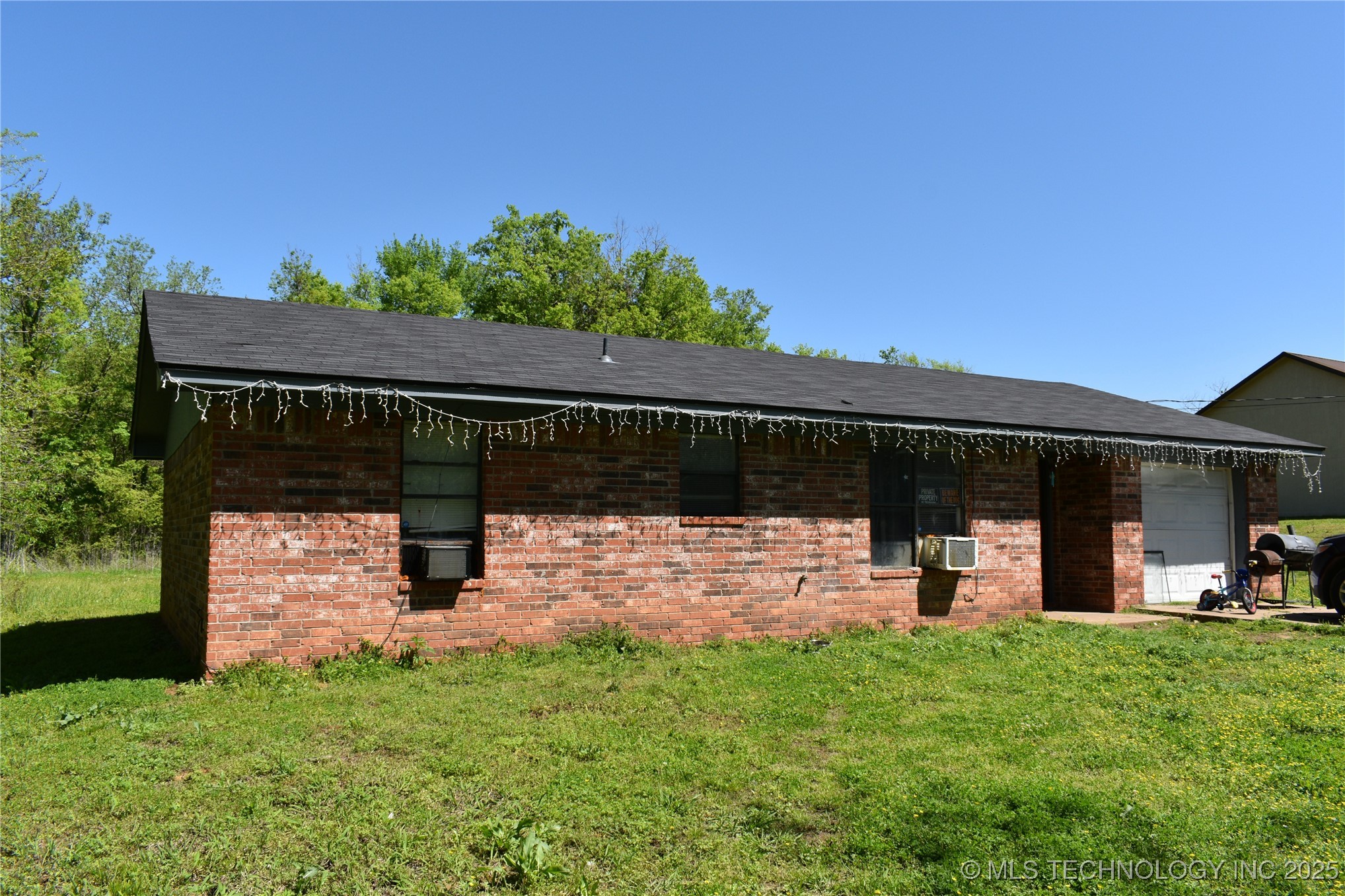 1408 W Kiamichi Street Property Photo 2