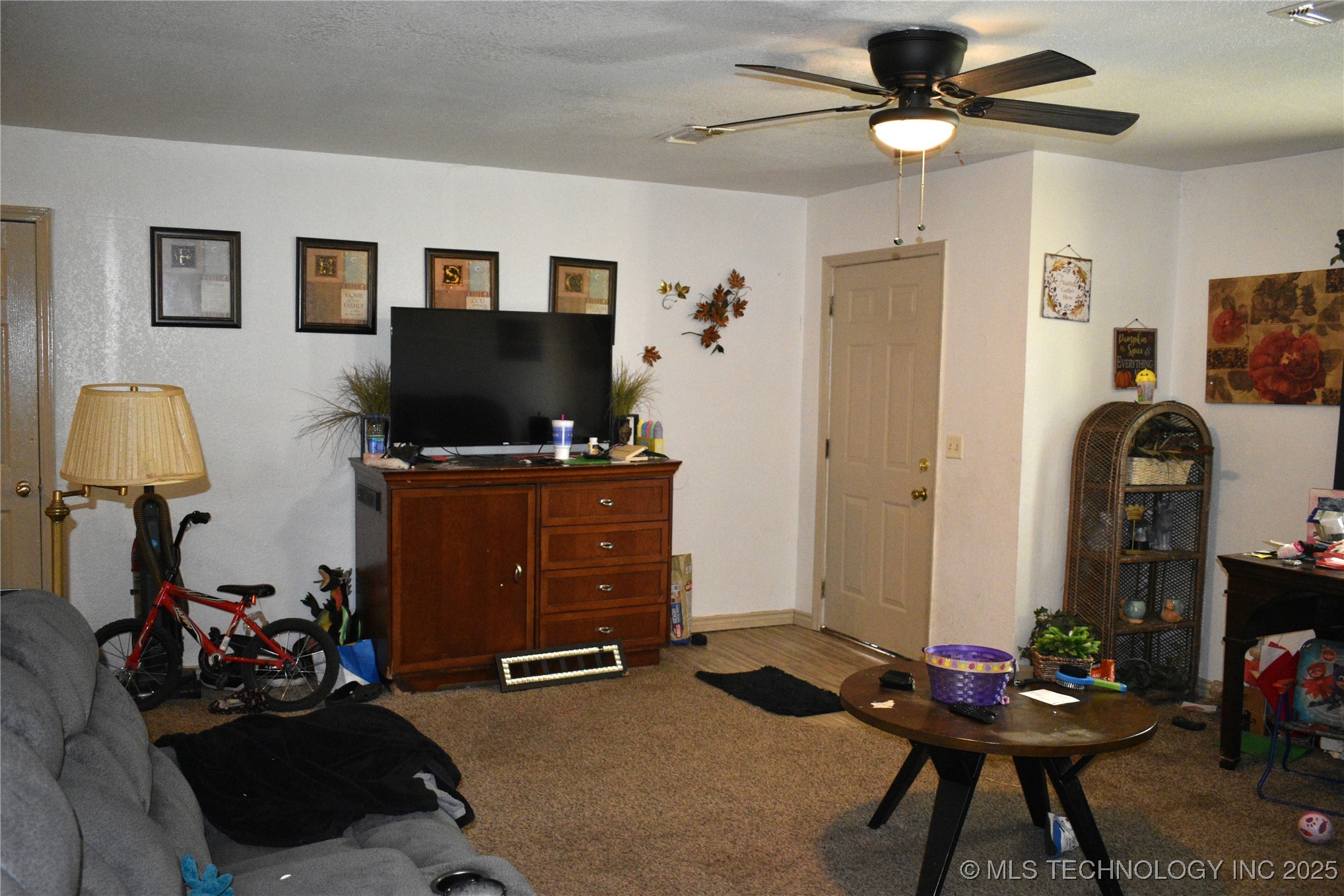 1408 W Kiamichi Street Property Photo 6