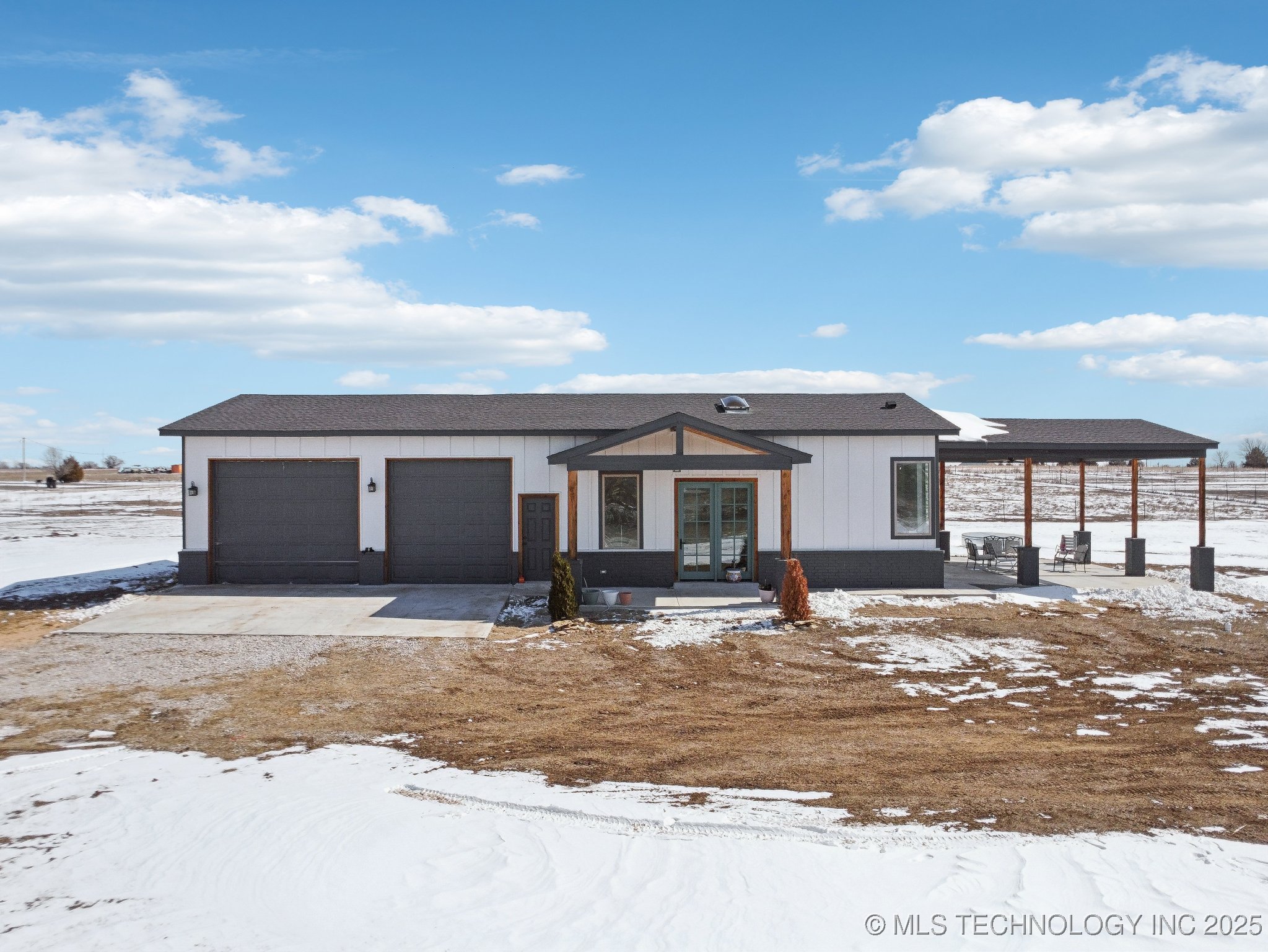395711 W 2940 Drive Property Photo