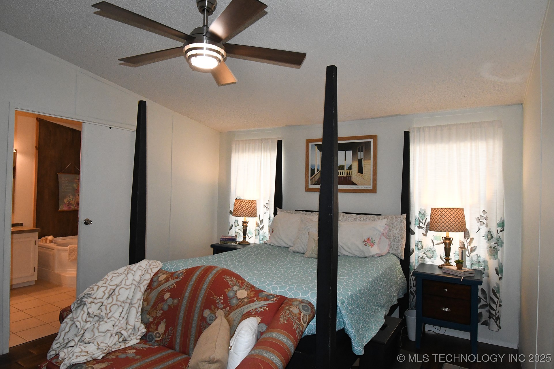 448967 E 982 Loop Property Photo 23