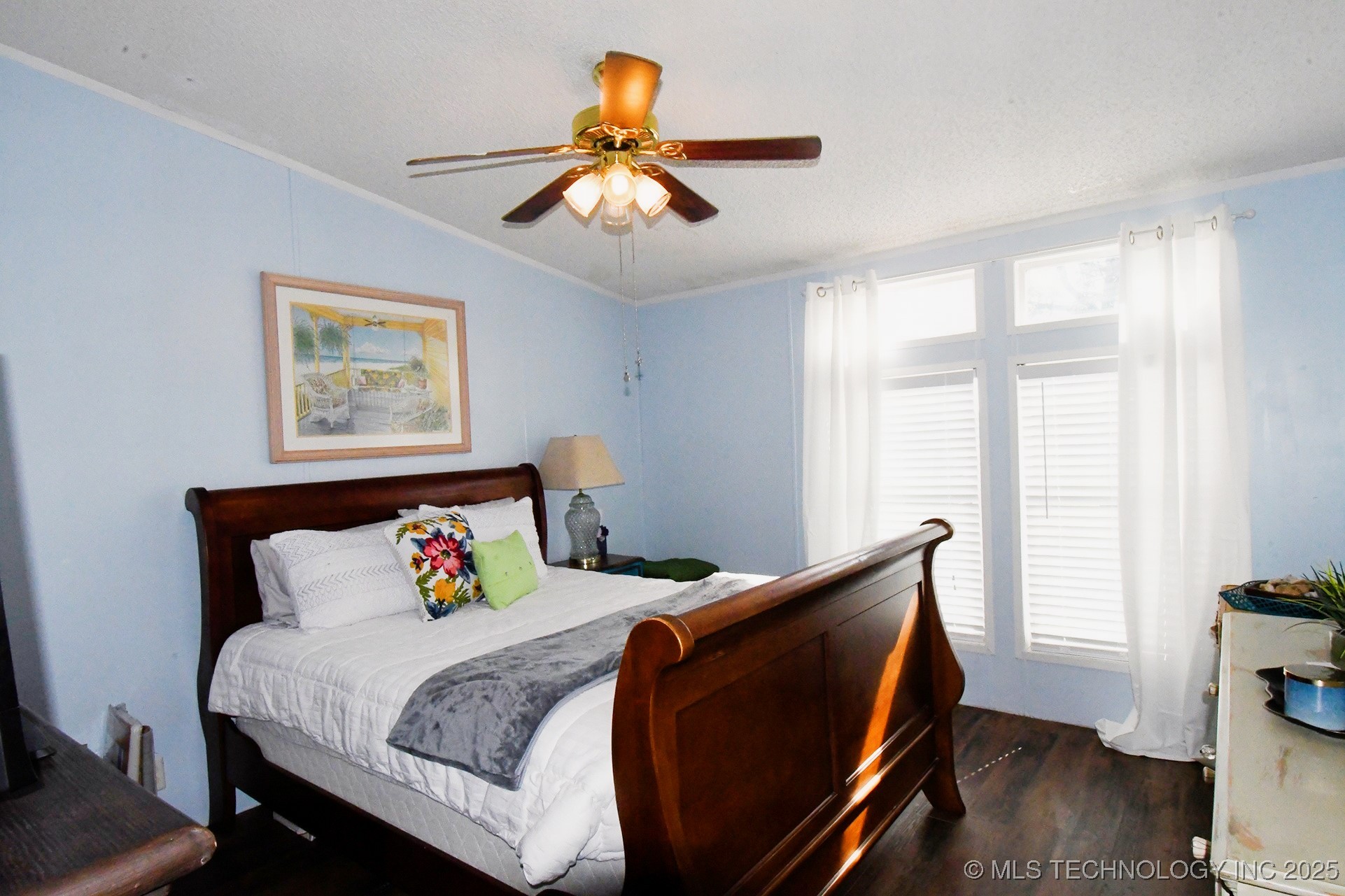 448967 E 982 Loop Property Photo 27