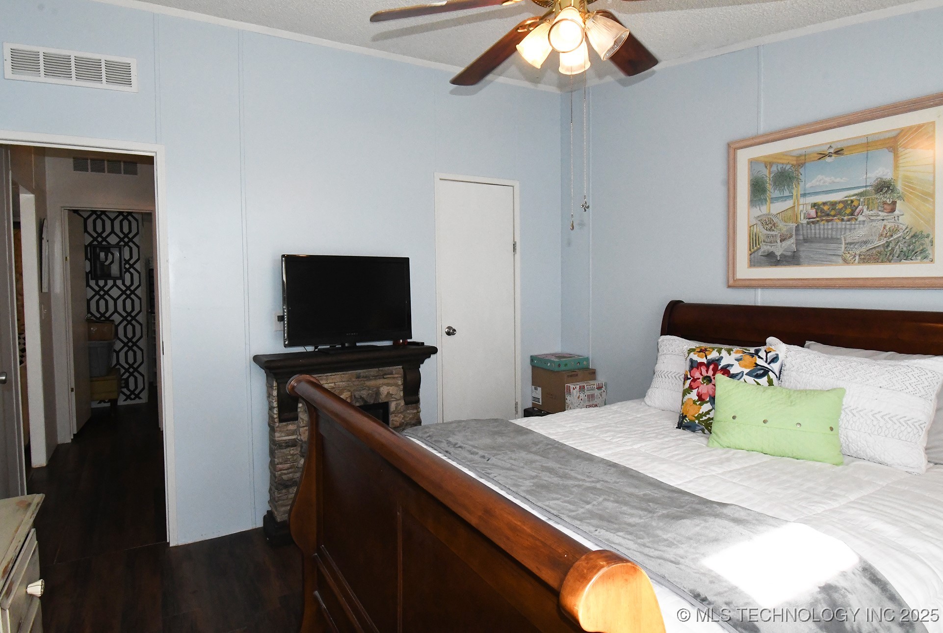 448967 E 982 Loop Property Photo 29